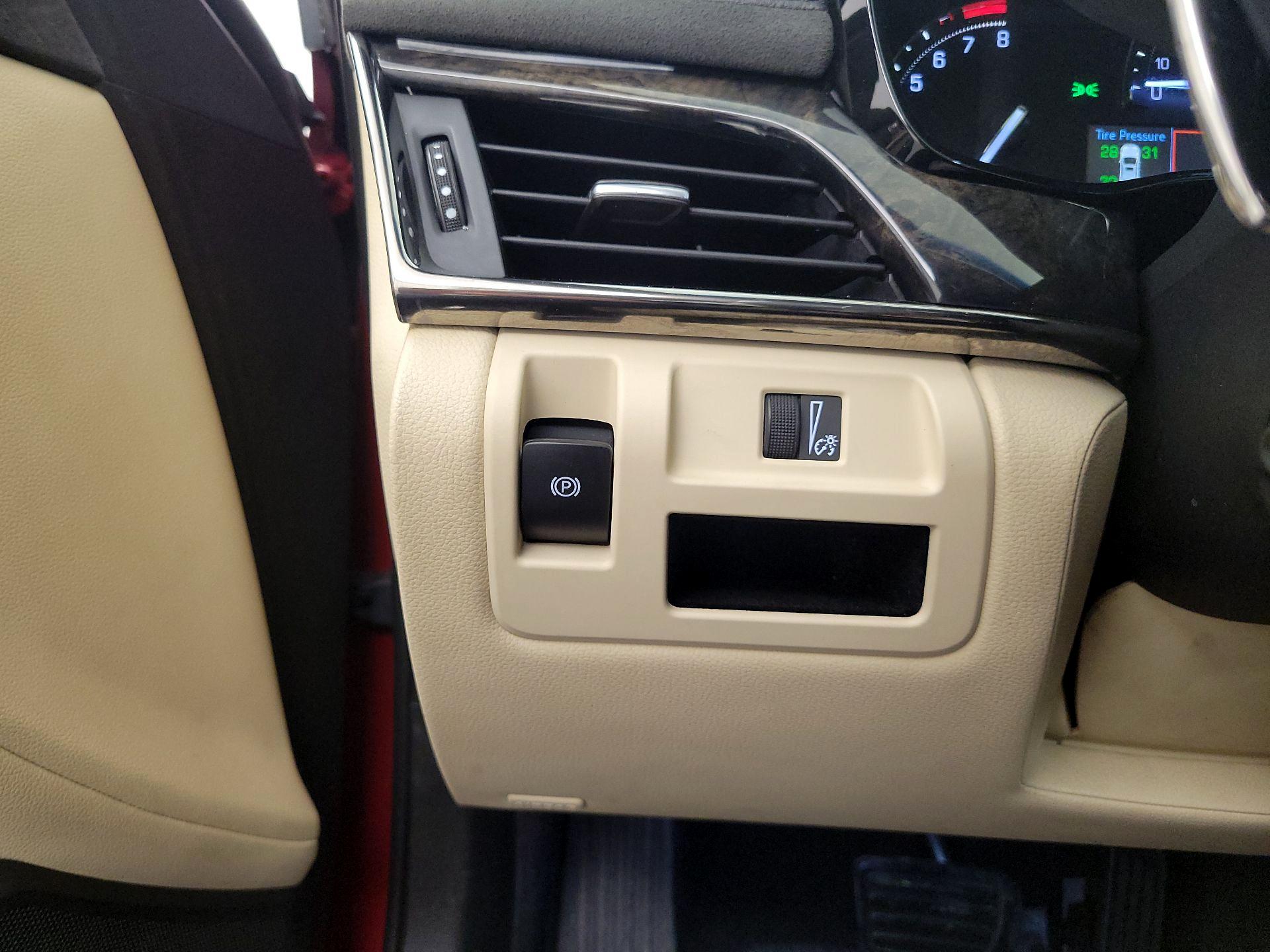 Thumbnail: 2019 Cadillac CTS - 13