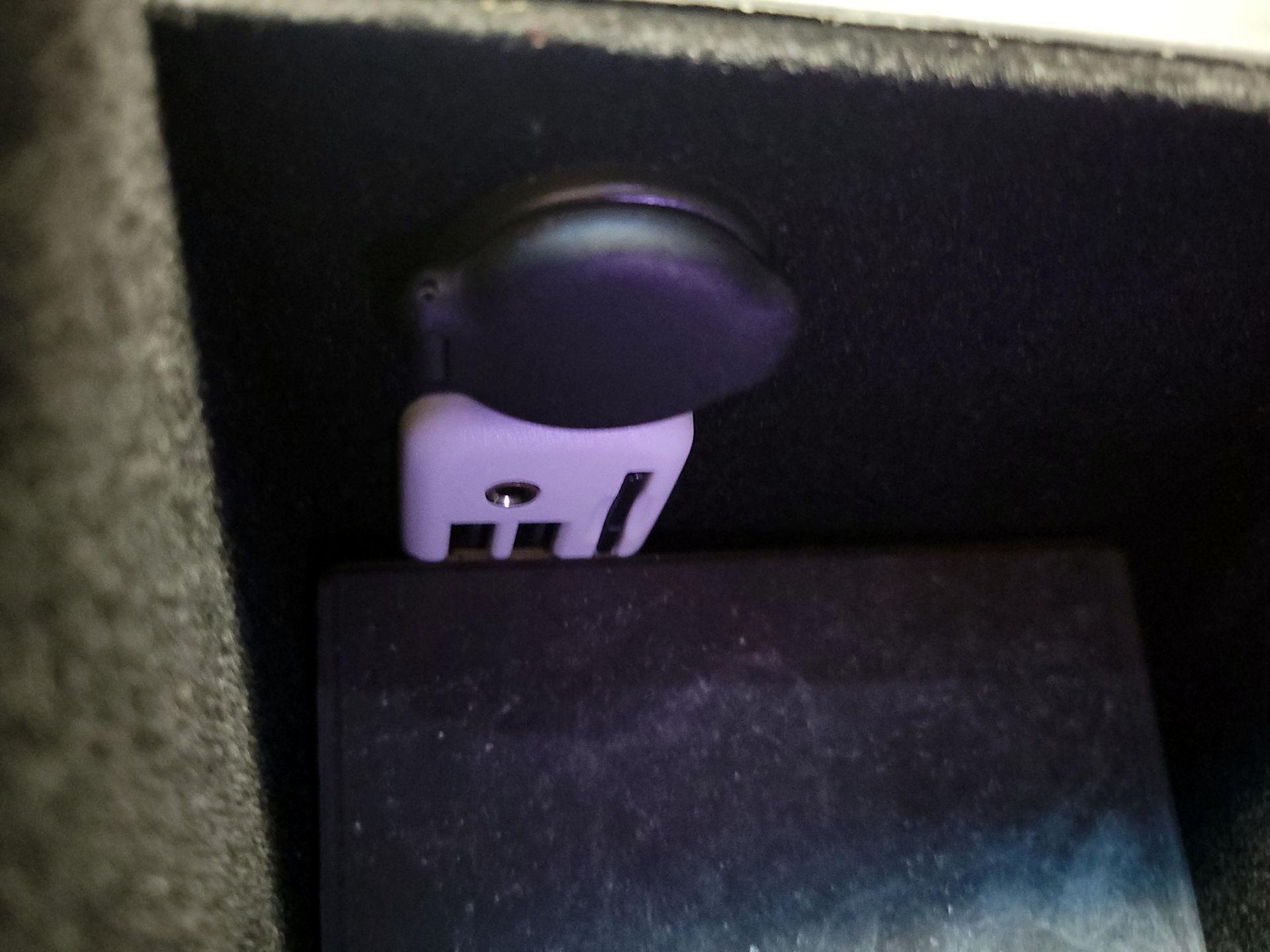 Thumbnail: 2019 Cadillac CTS - 19