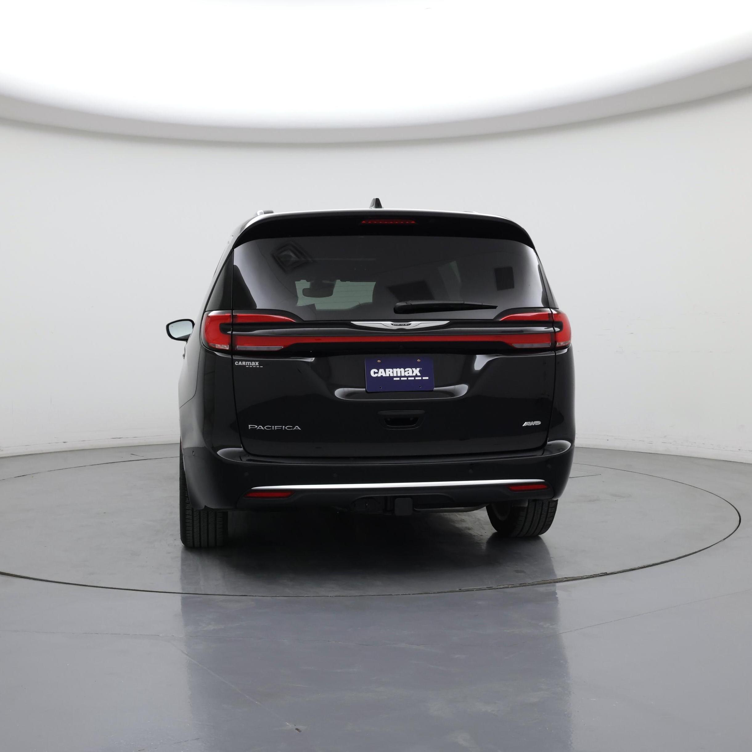 Thumbnail: 2025 Chrysler Pacifica - 6