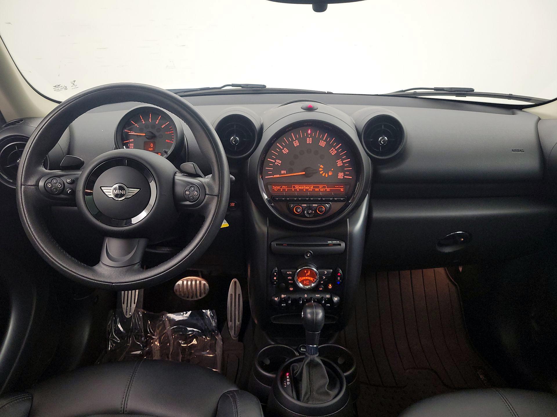 Thumbnail: 2015 MINI Cooper Countryman - 9
