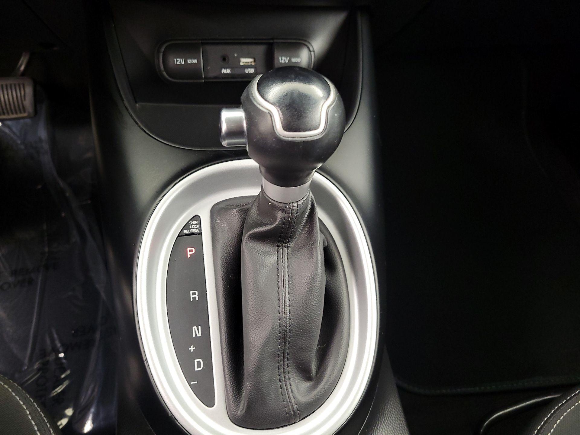 Thumbnail: 2016 Kia Soul - 16