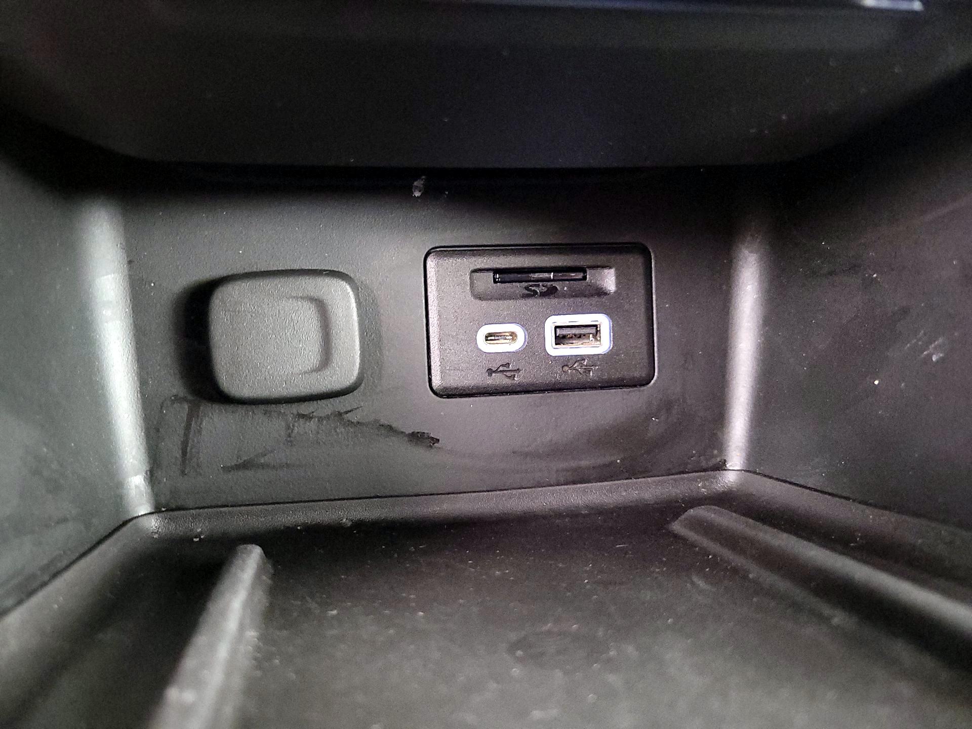 Thumbnail: 2021 GMC Acadia - 19