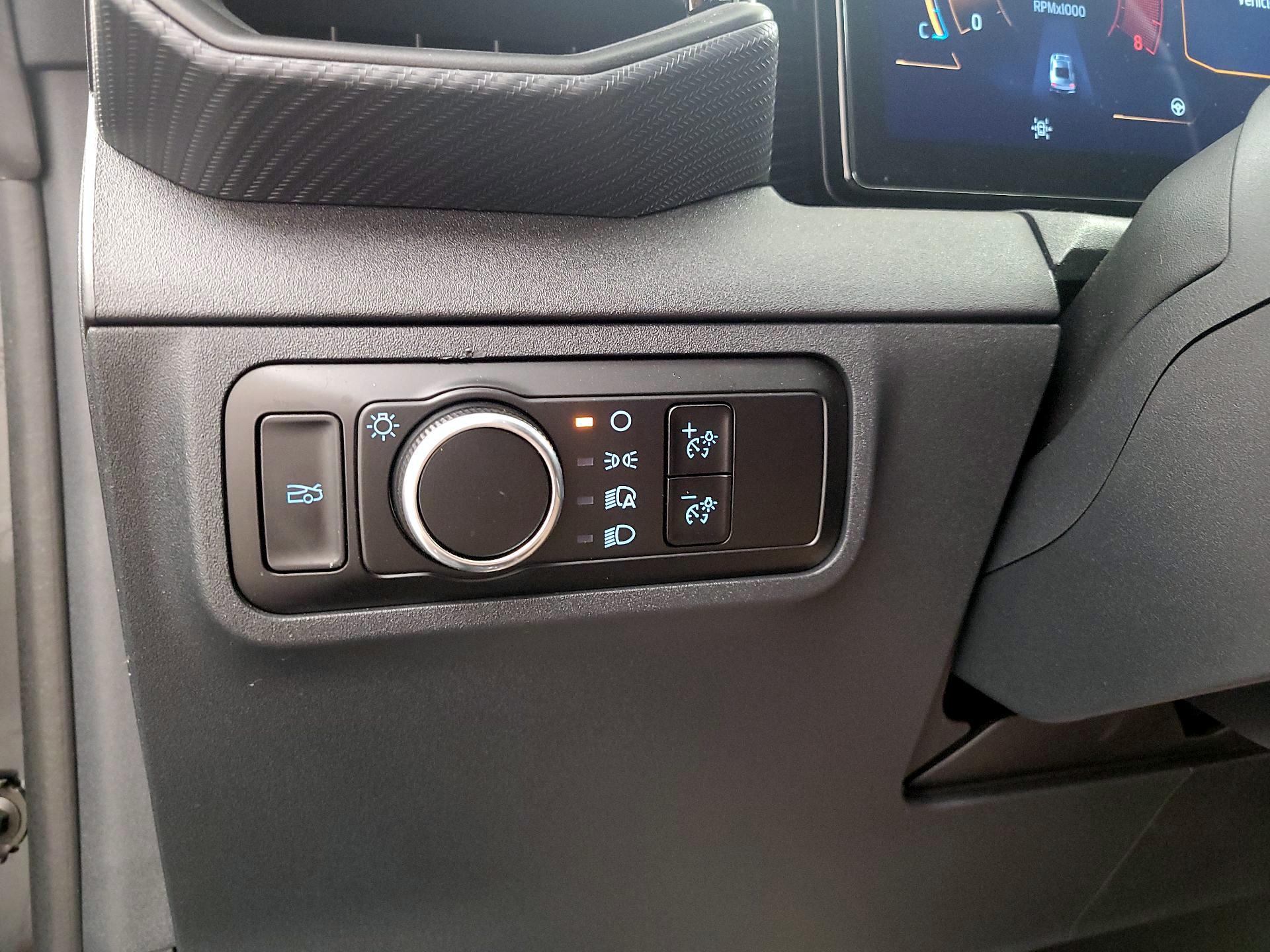 Thumbnail: 2025 Ford Mustang - 13