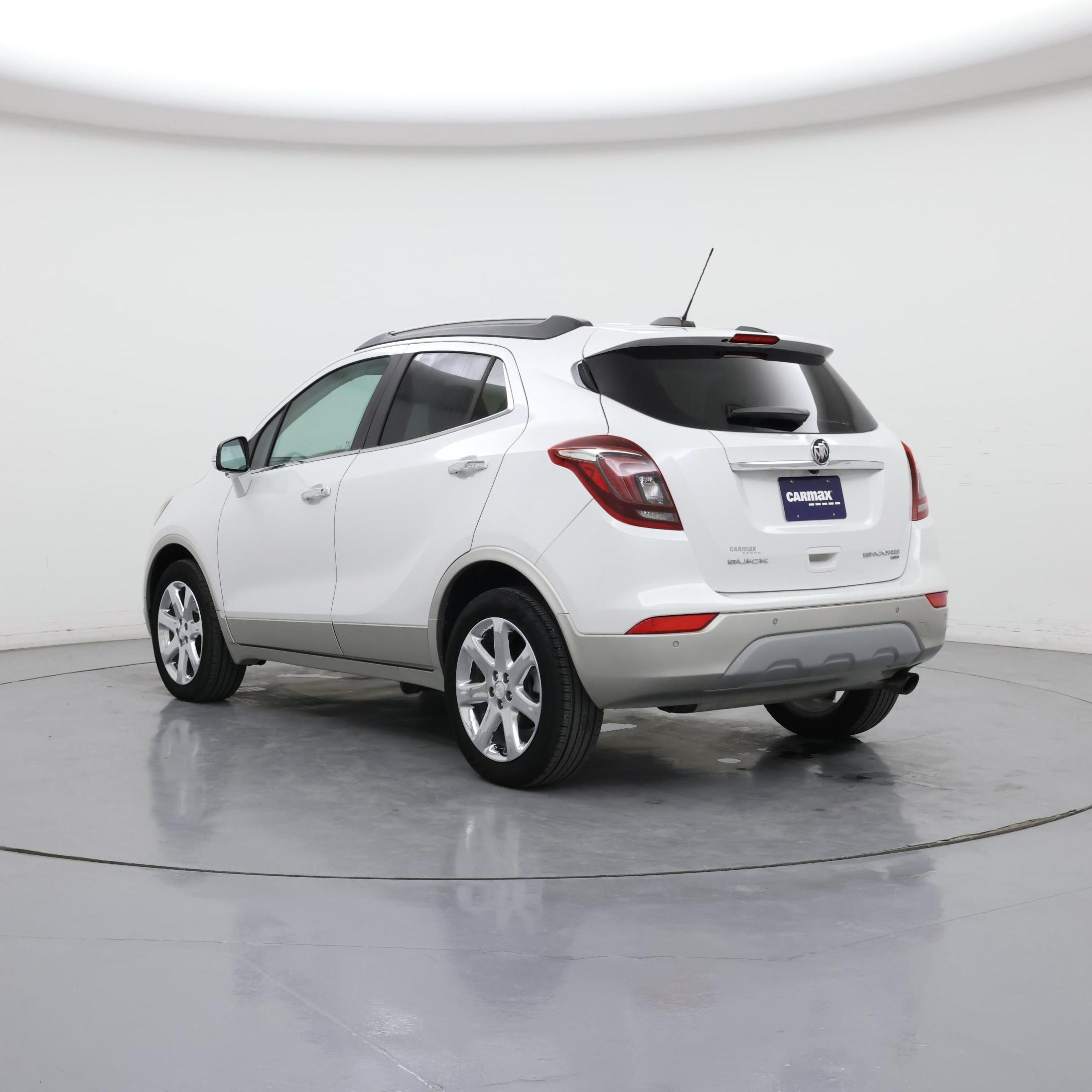 Thumbnail: 2018 Buick Encore - 2