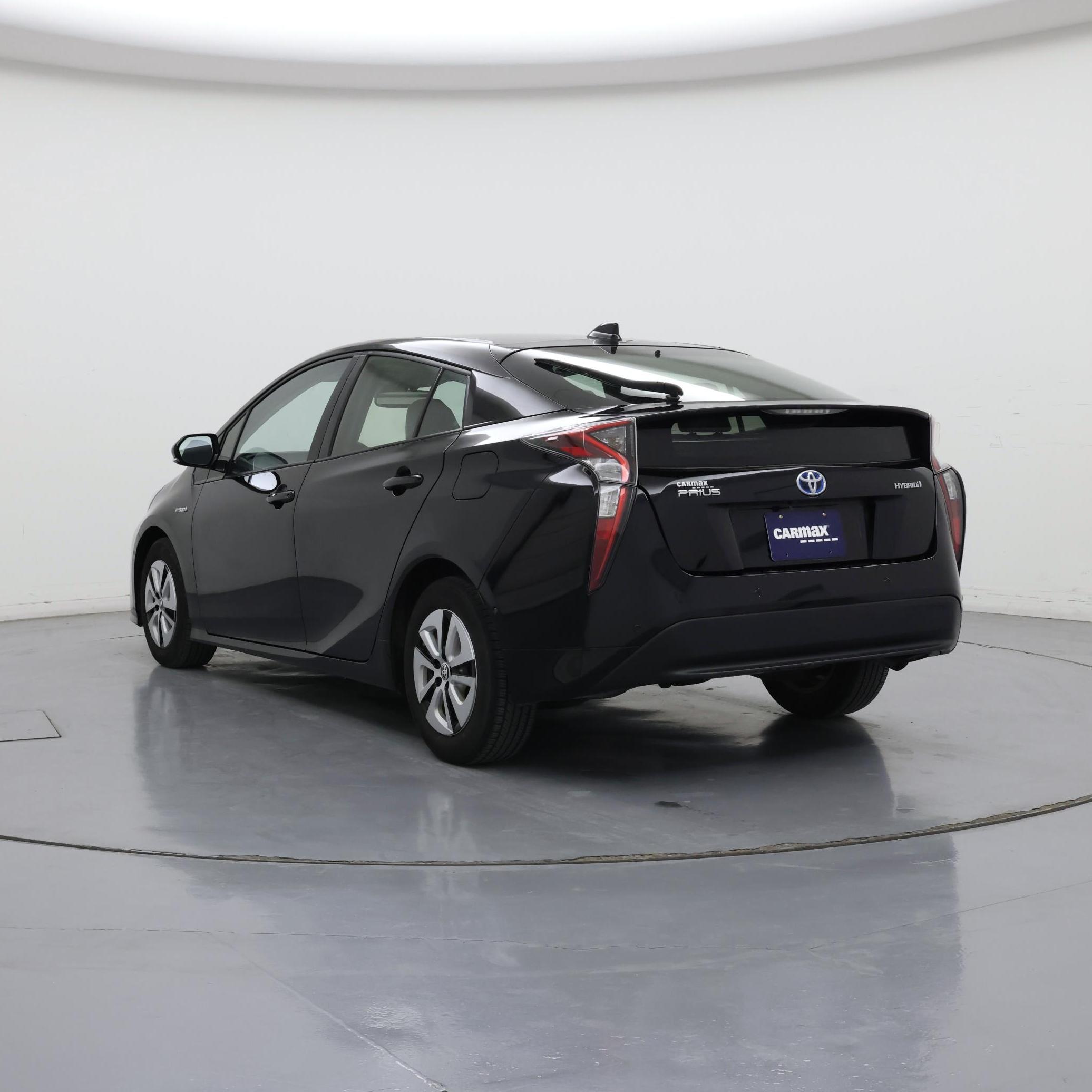 Thumbnail: 2018 Toyota Prius - 2