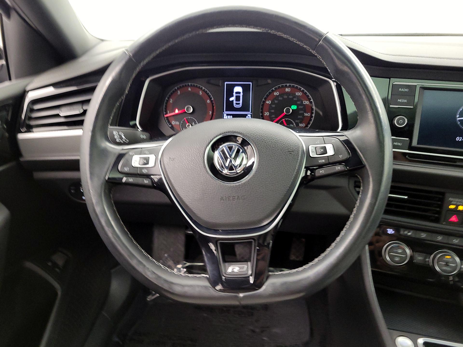 Thumbnail: 2020 Volkswagen Jetta - 10