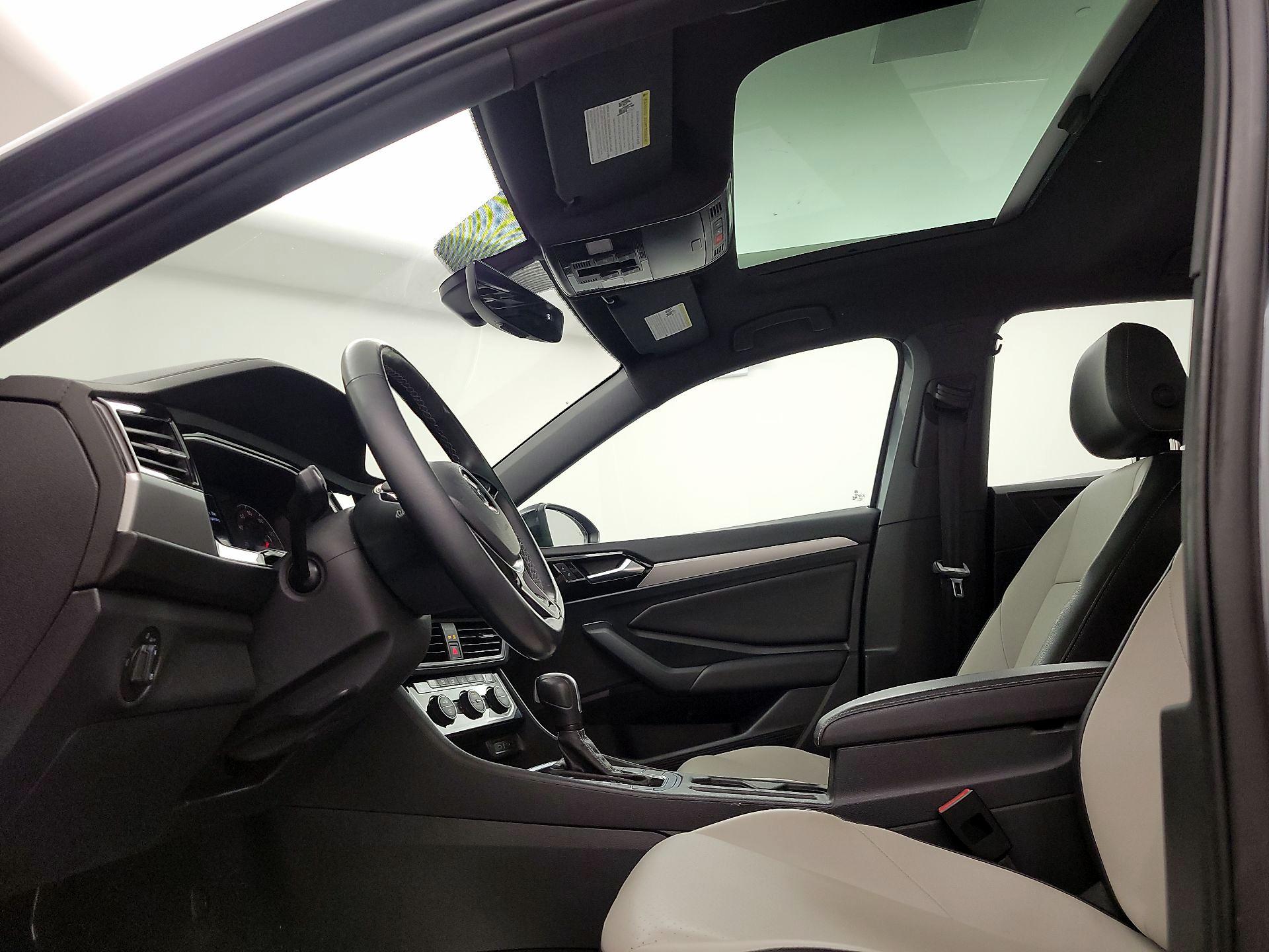 Thumbnail: 2020 Volkswagen Jetta - 19