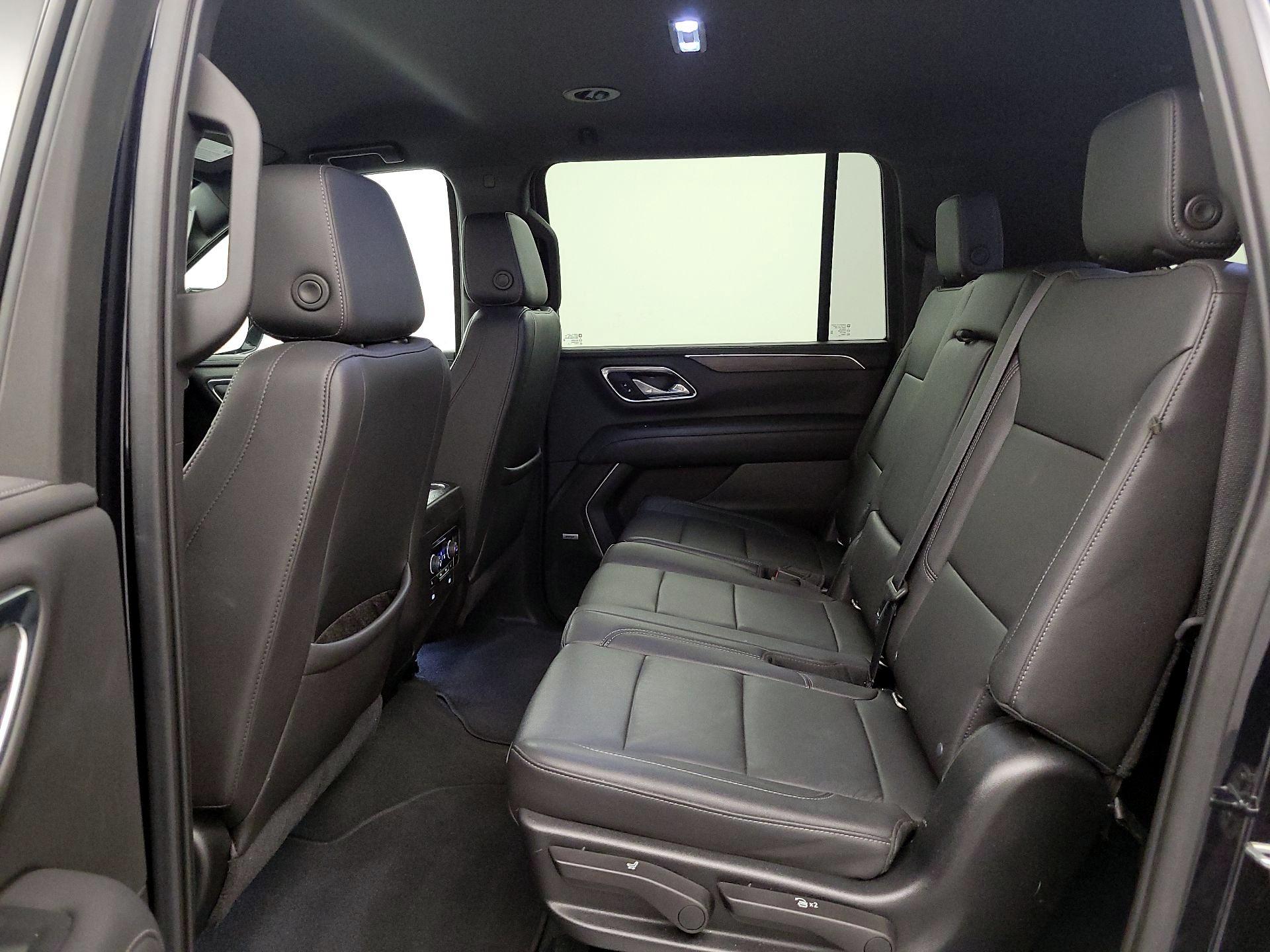 Thumbnail: 2021 Chevrolet Suburban - 19