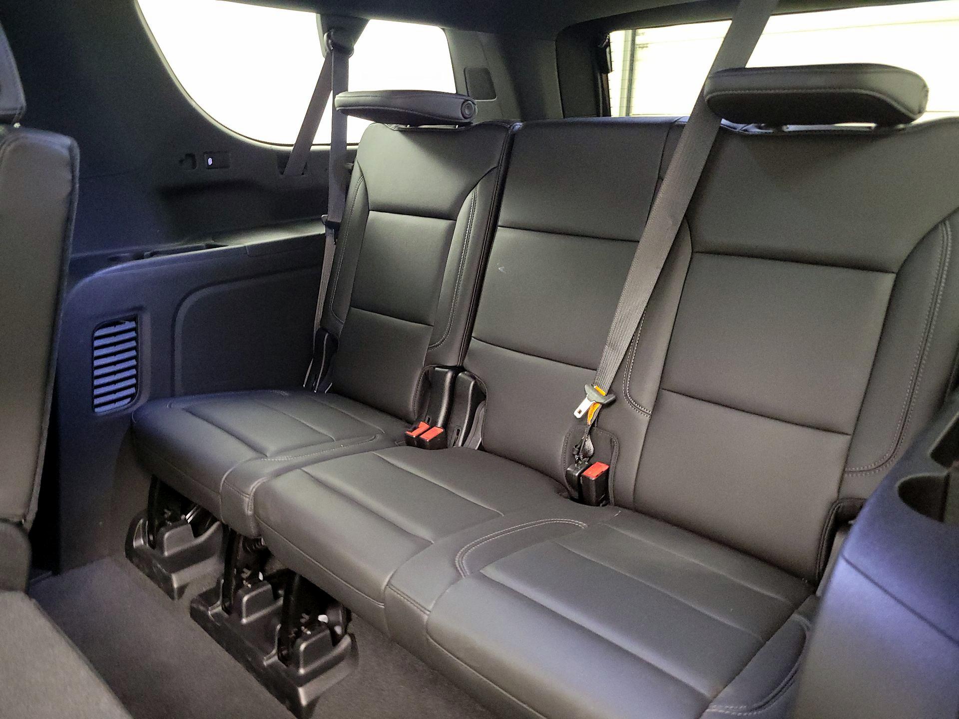 Thumbnail: 2021 Chevrolet Suburban - 20