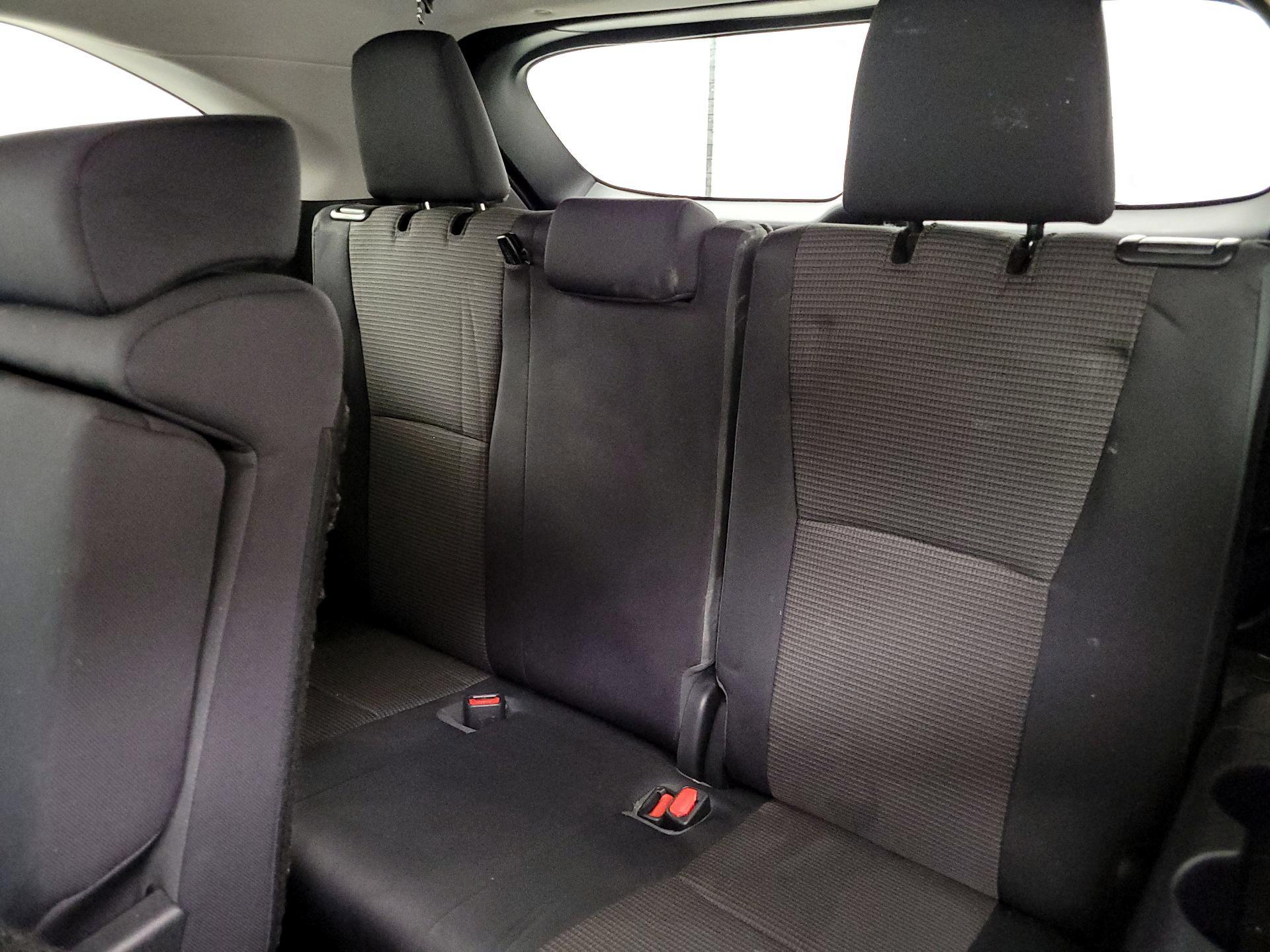 Thumbnail: 2023 Toyota Highlander - 20