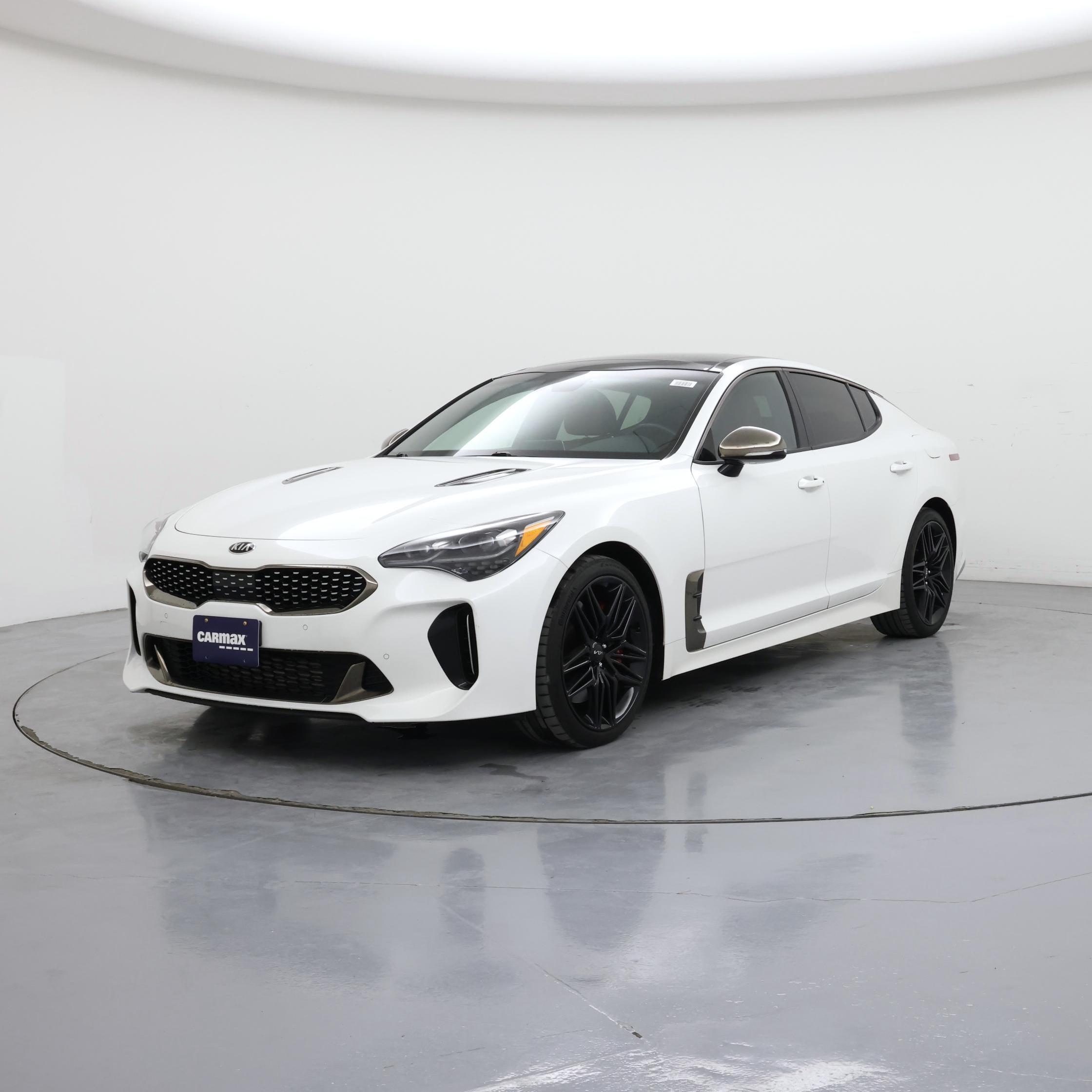 Thumbnail: 2020 Kia Stinger - 4