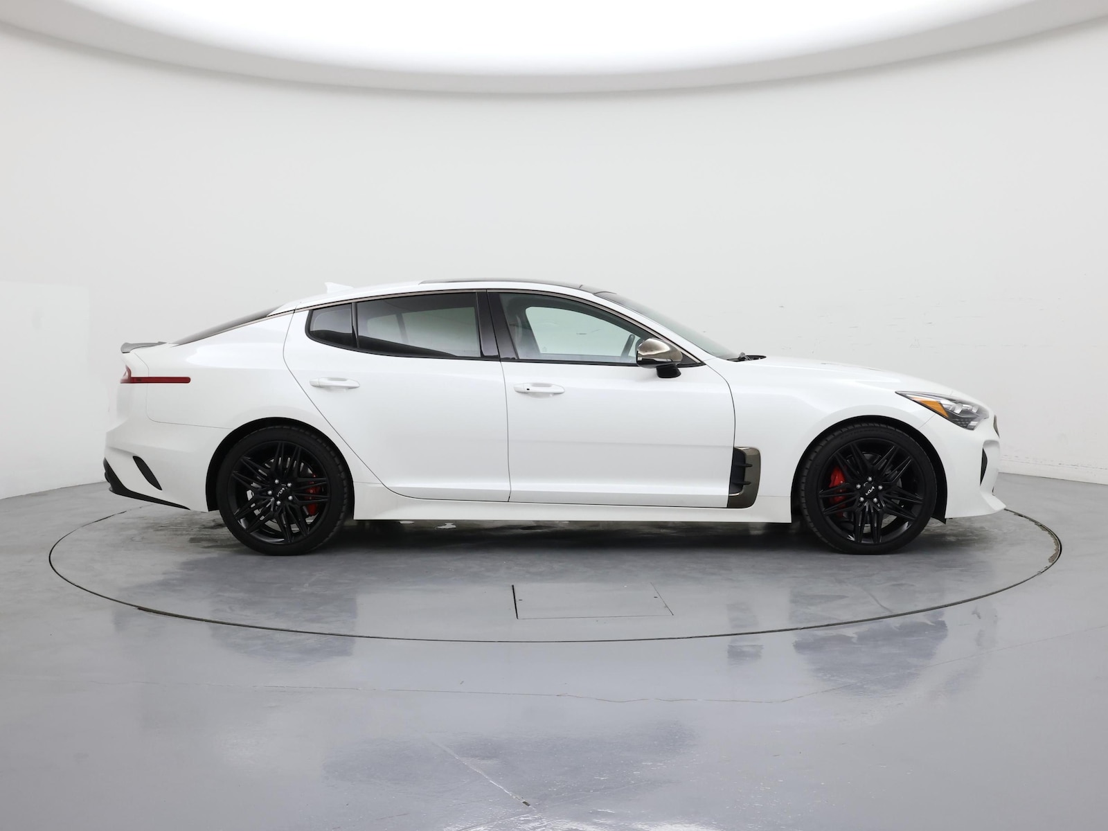 2020 Kia Stinger GT1 - Photo 8