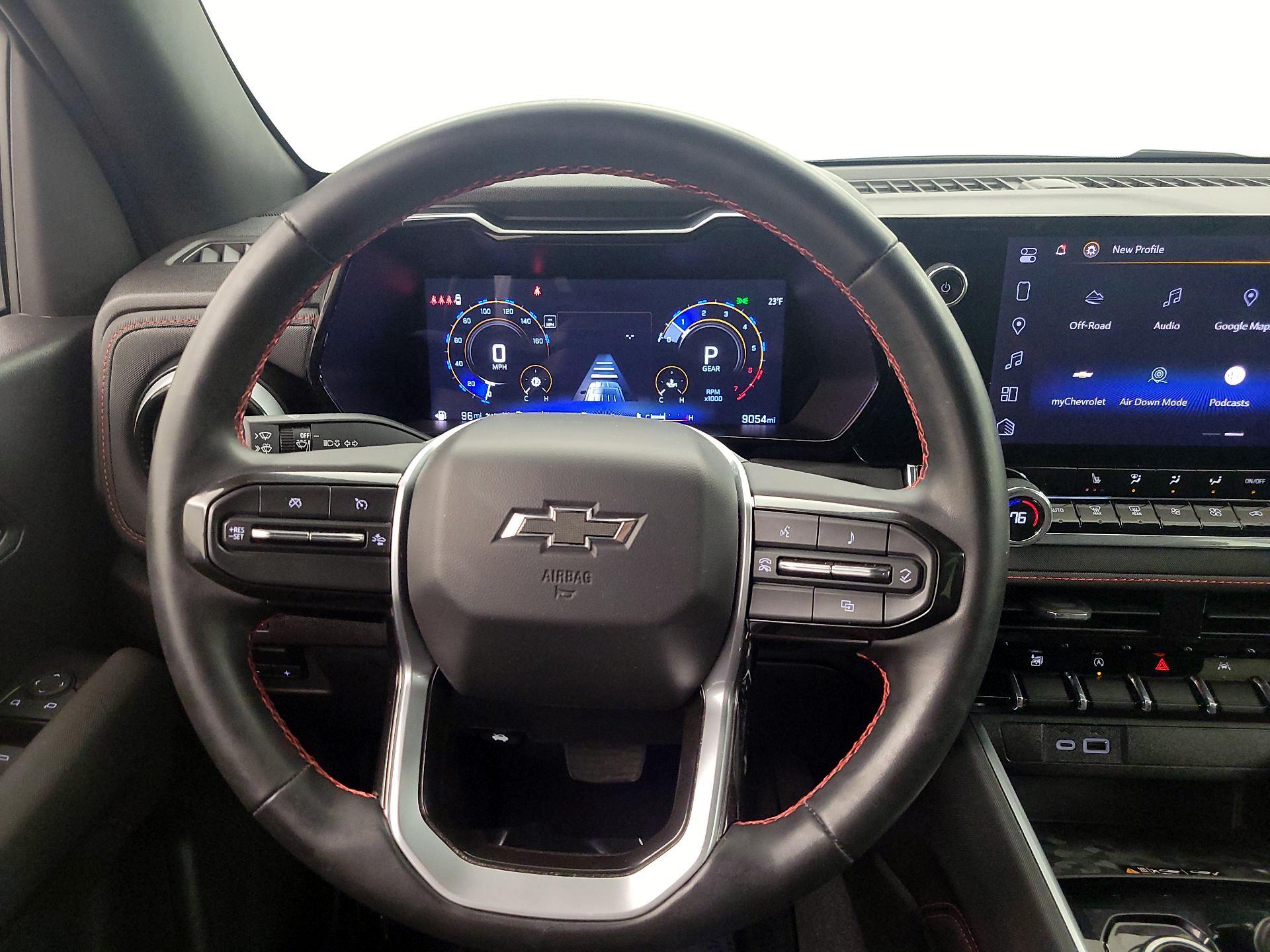 Thumbnail: 2024 Chevrolet Colorado - 10