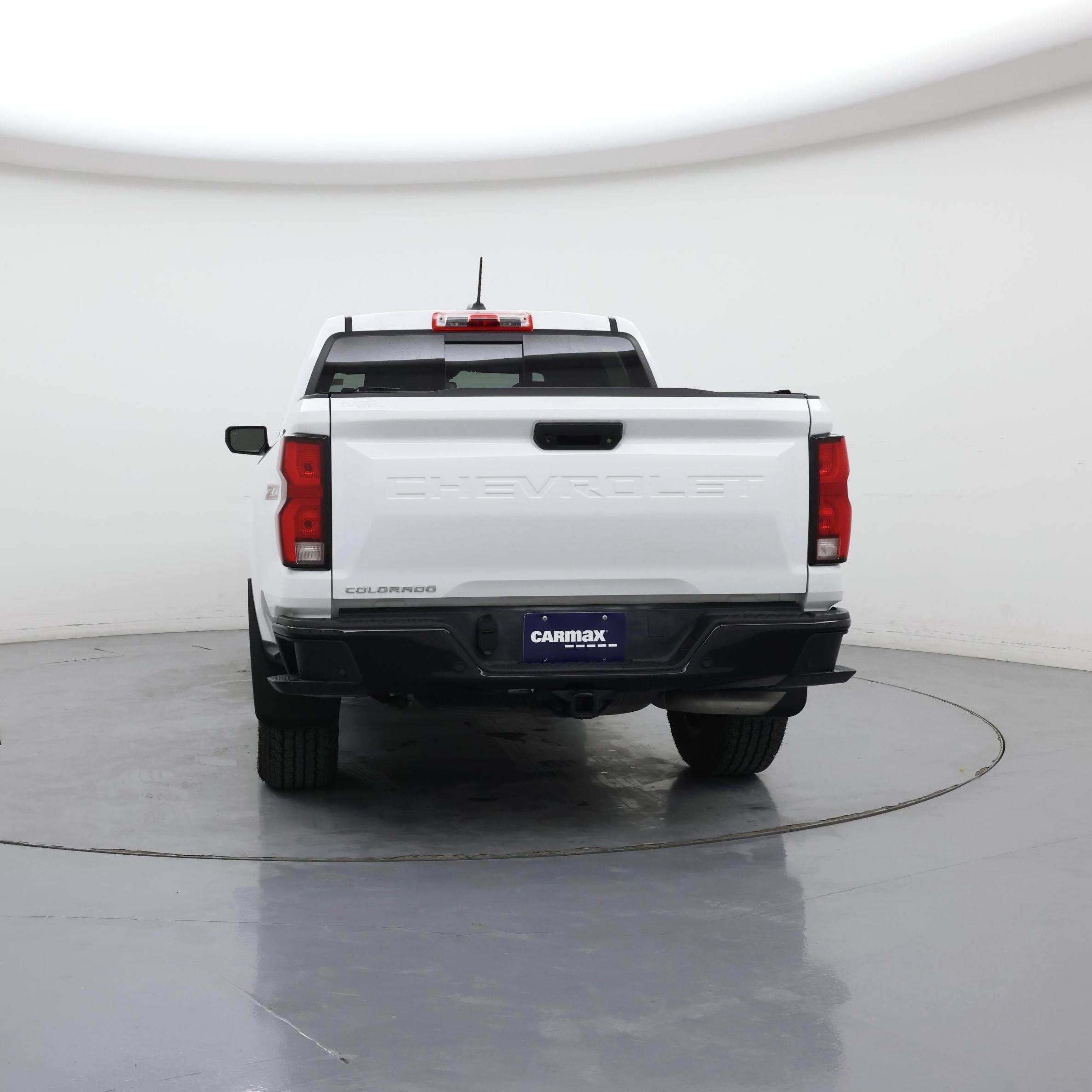 Thumbnail: 2024 Chevrolet Colorado - 6