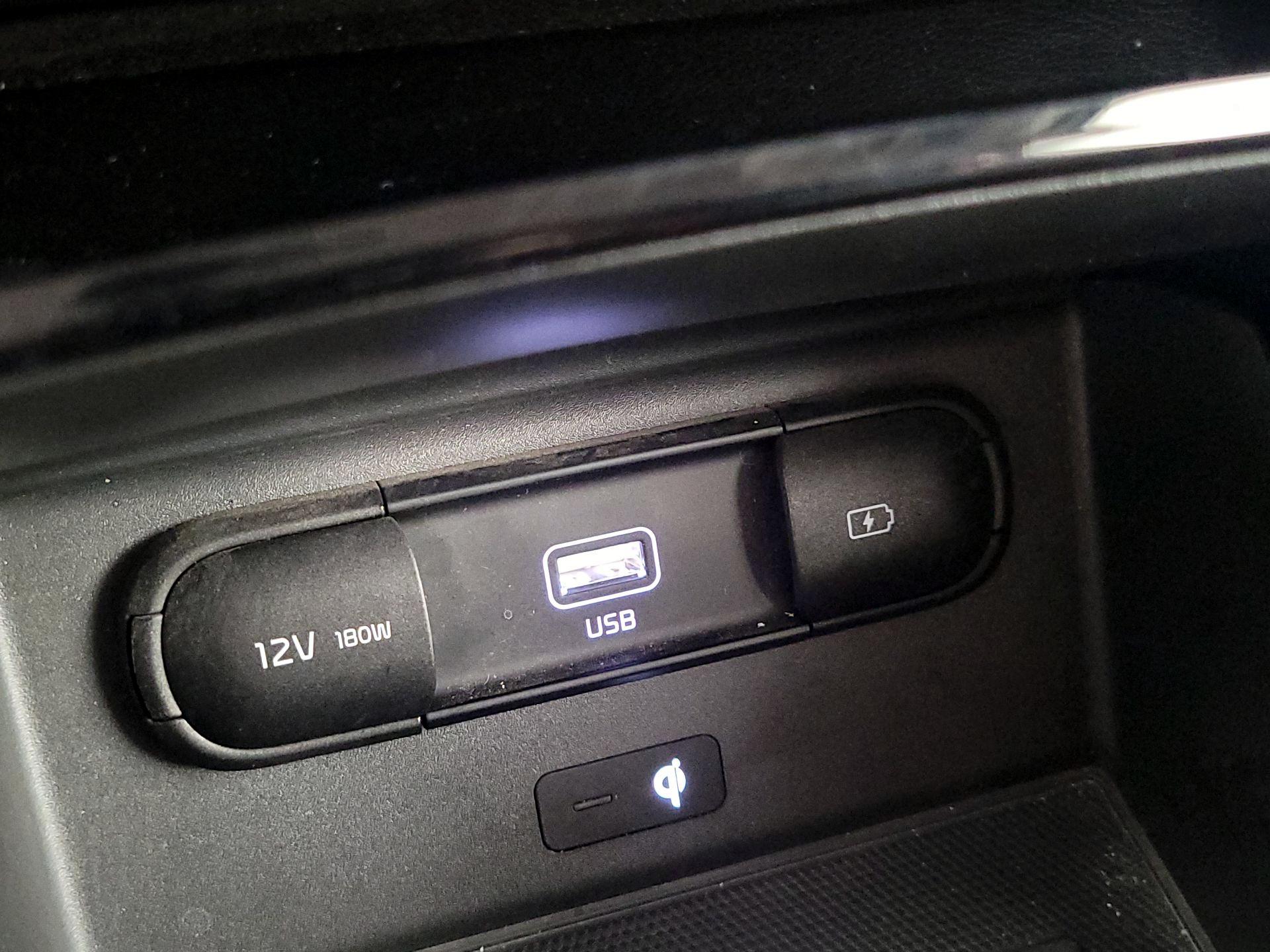 Thumbnail: 2022 Kia Telluride - 17