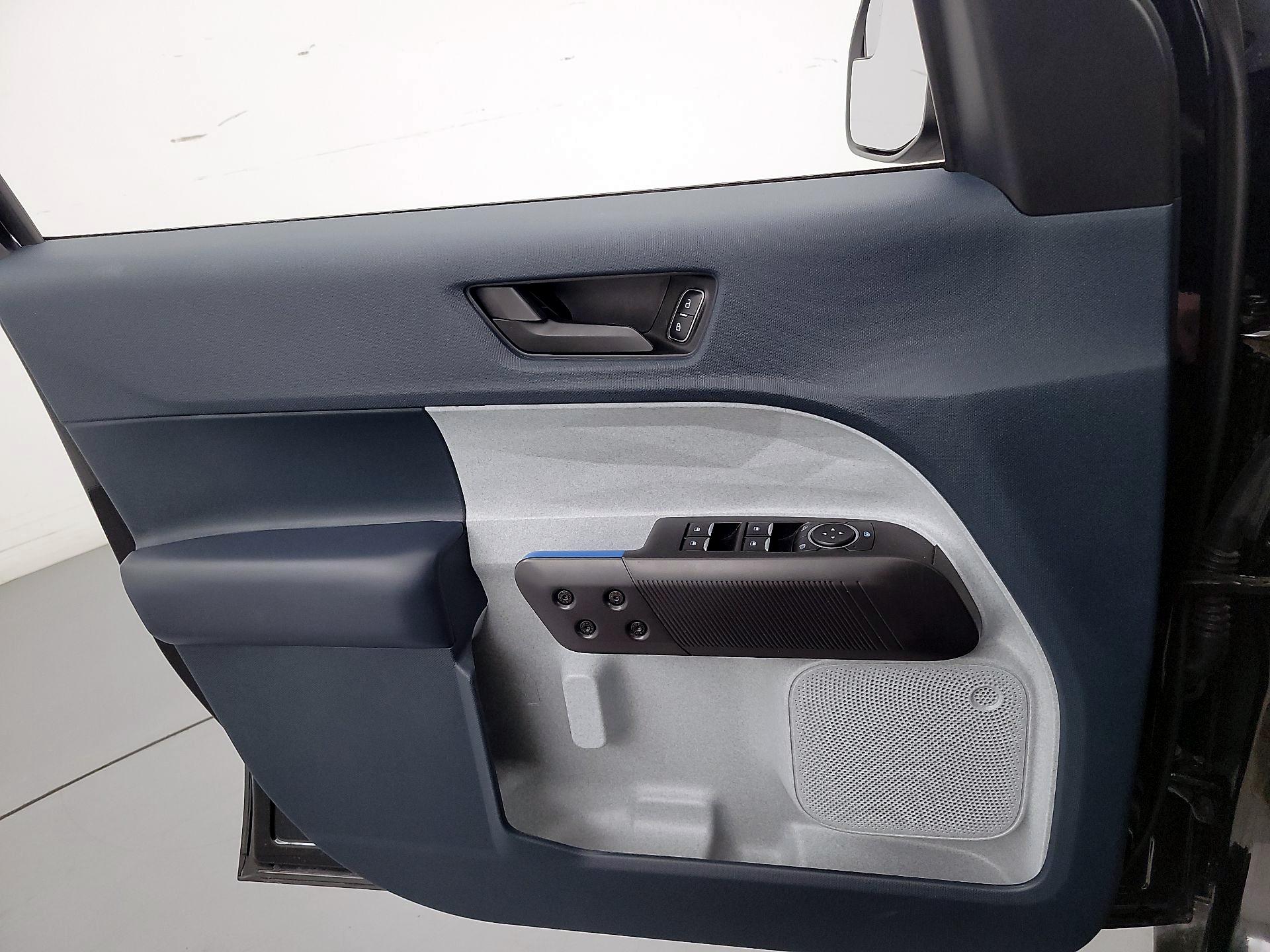 Thumbnail: 2025 Ford Maverick - 12