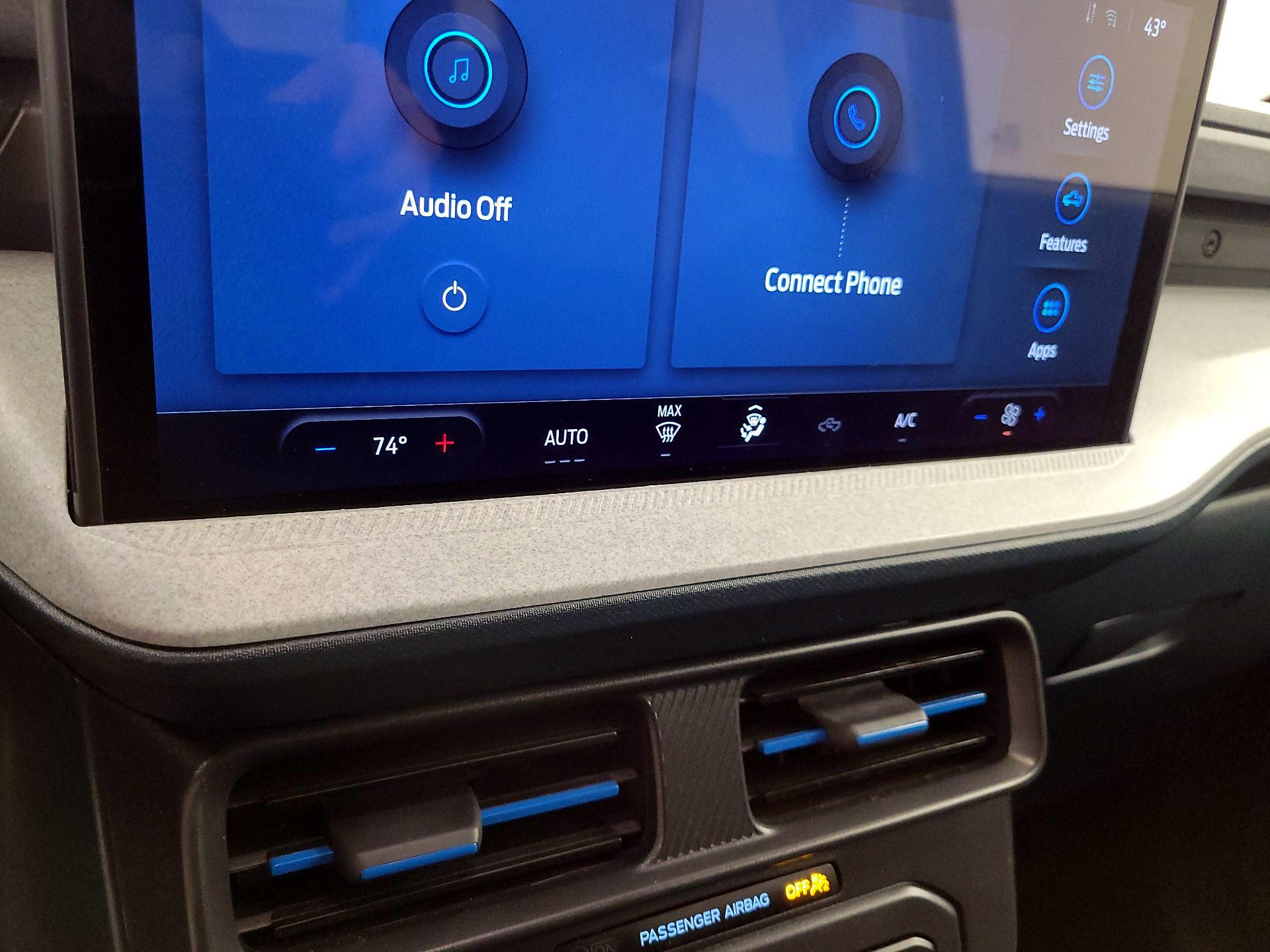 Thumbnail: 2025 Ford Maverick - 16