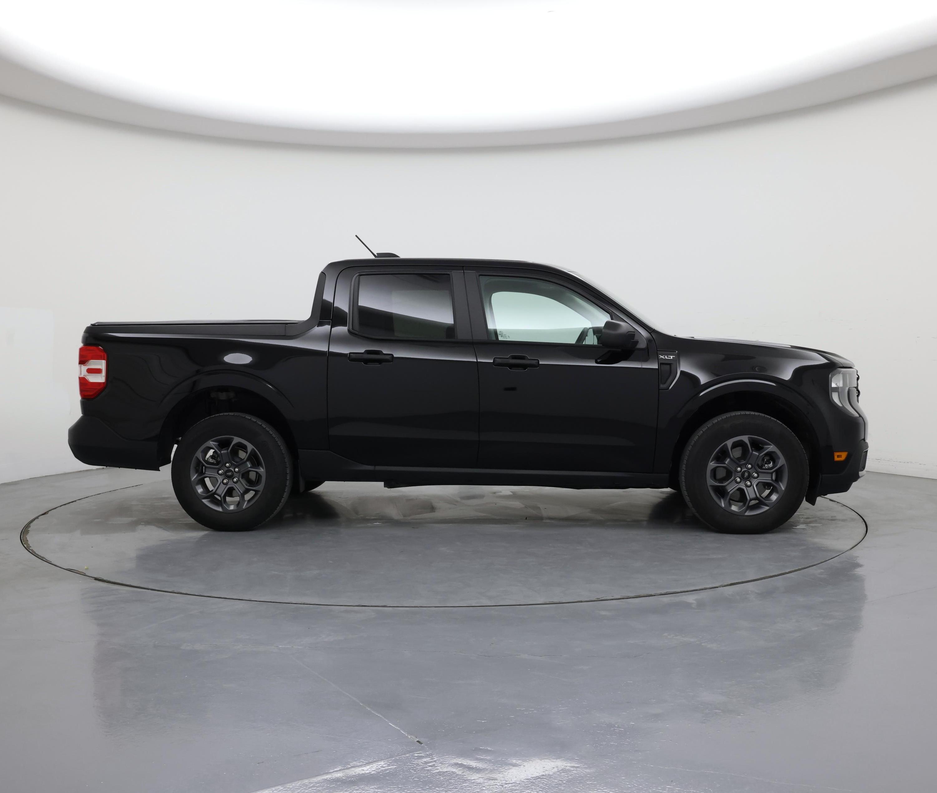 Thumbnail: 2025 Ford Maverick - 7