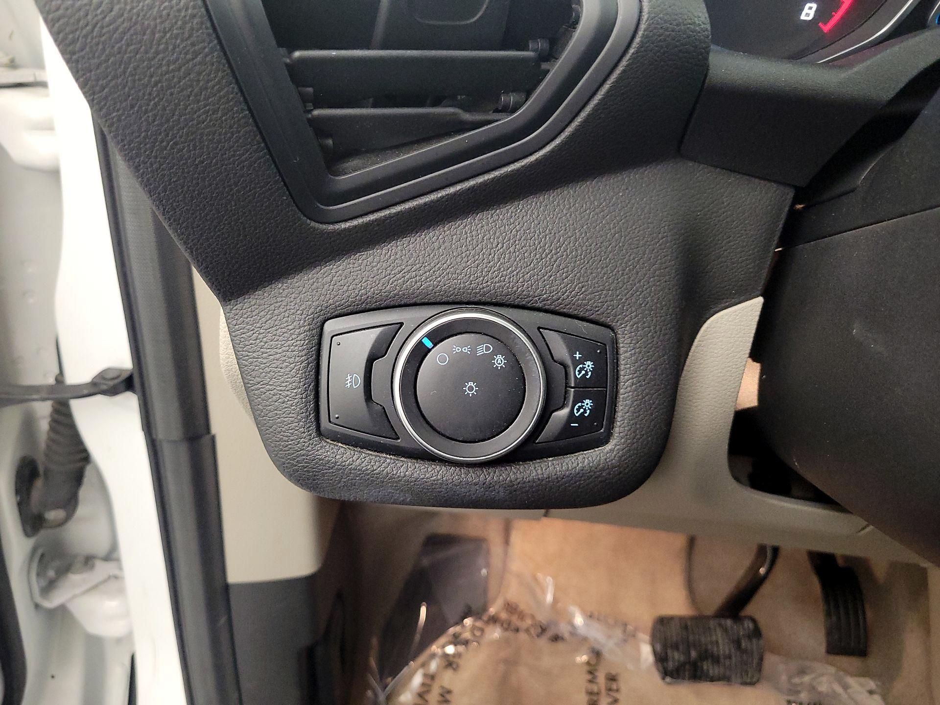 Thumbnail: 2016 Ford Escape - 13