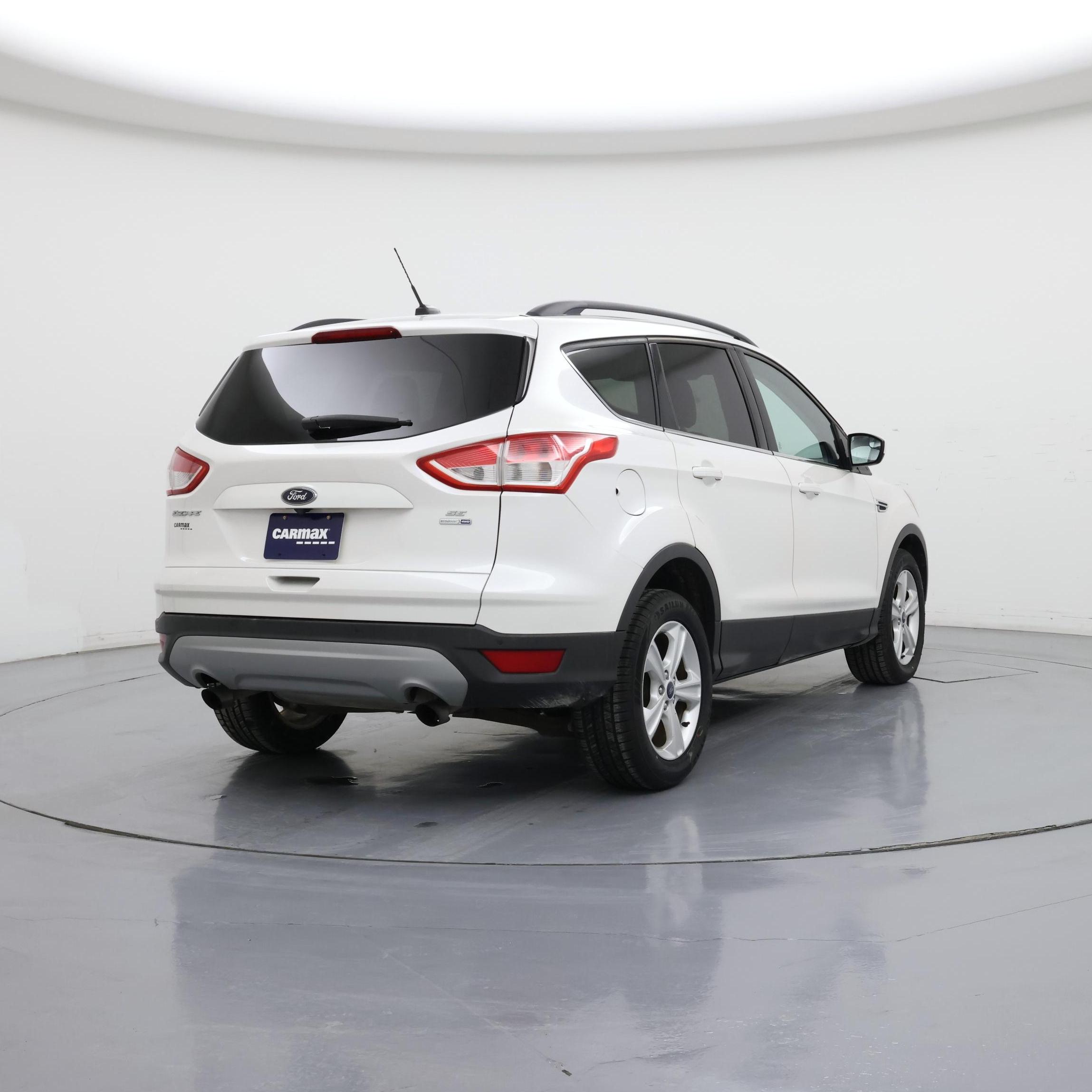 Thumbnail: 2016 Ford Escape - 8