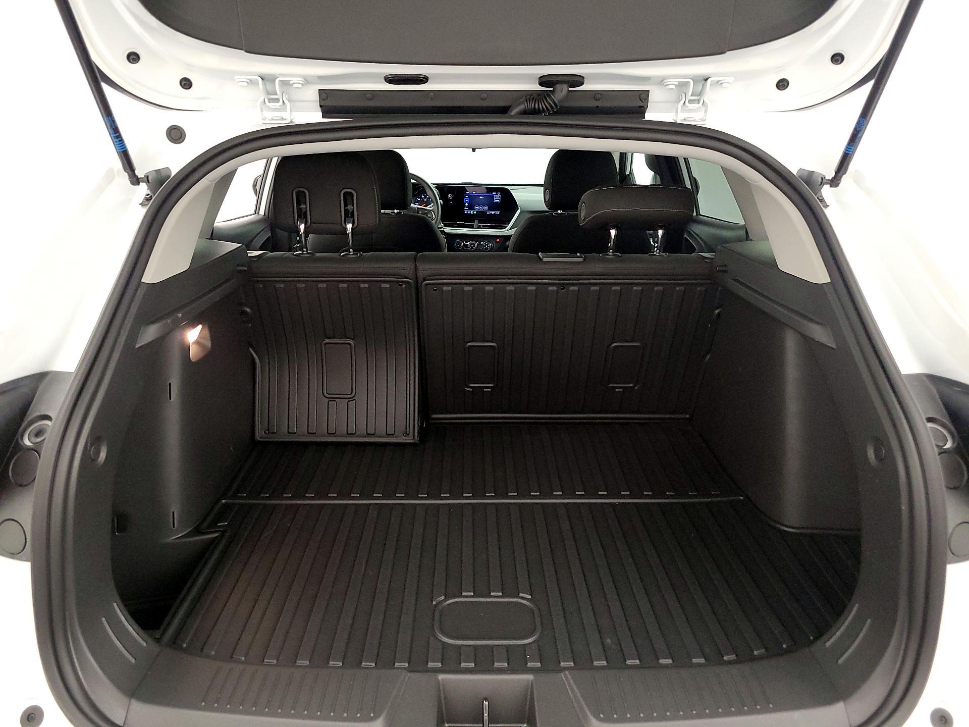 Thumbnail: 2025 Chevrolet Trax - 20