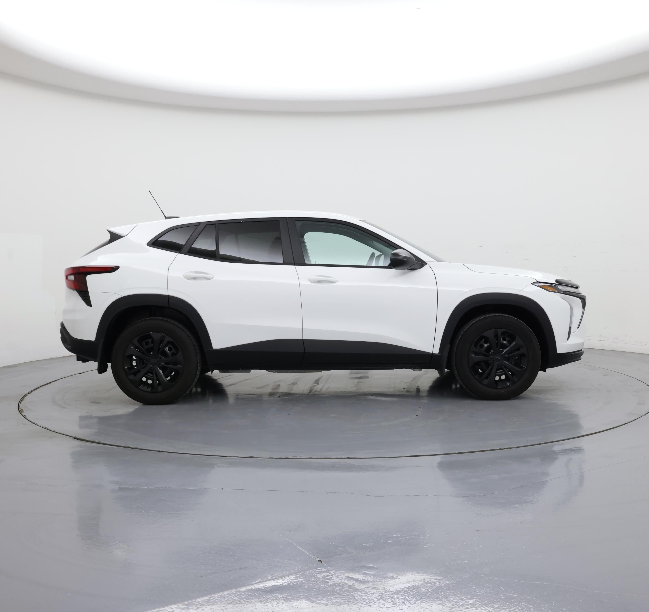 Thumbnail: 2025 Chevrolet Trax - 7