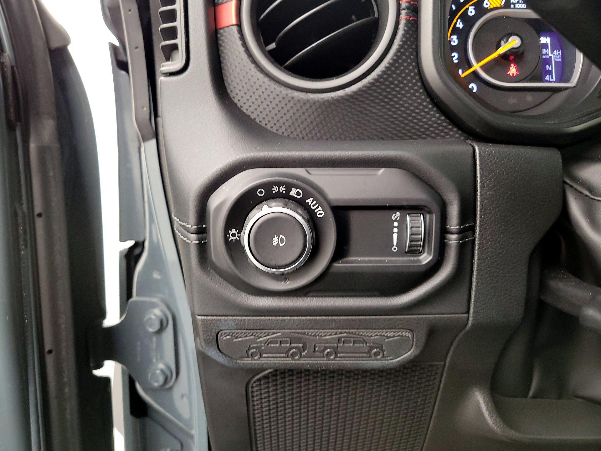 Thumbnail: 2024 Jeep Wrangler - 13