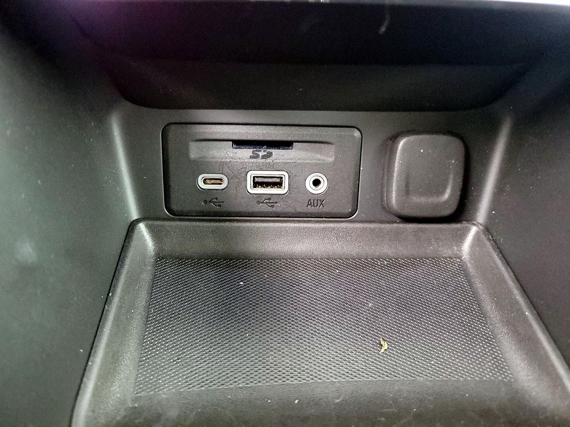 Thumbnail: 2020 GMC Terrain - 18