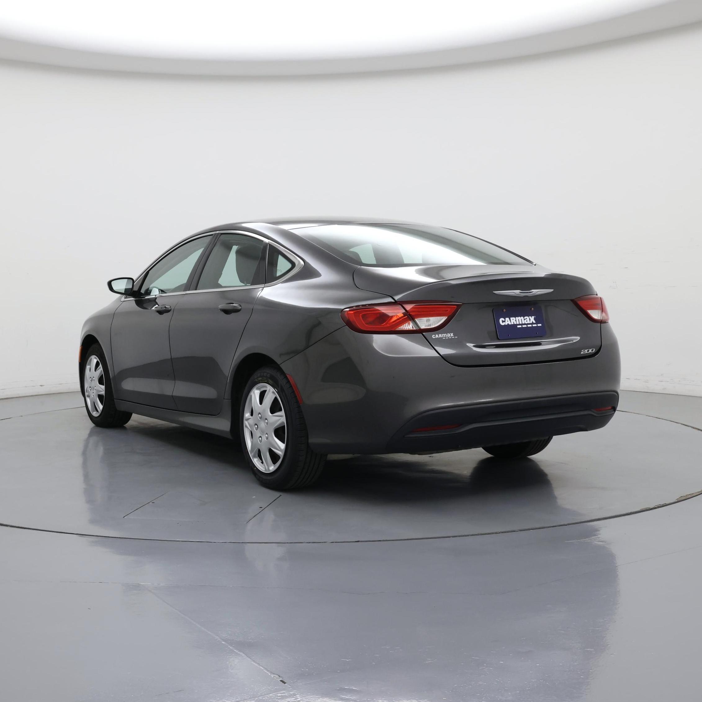 Thumbnail: 2015 Chrysler 200 - 2