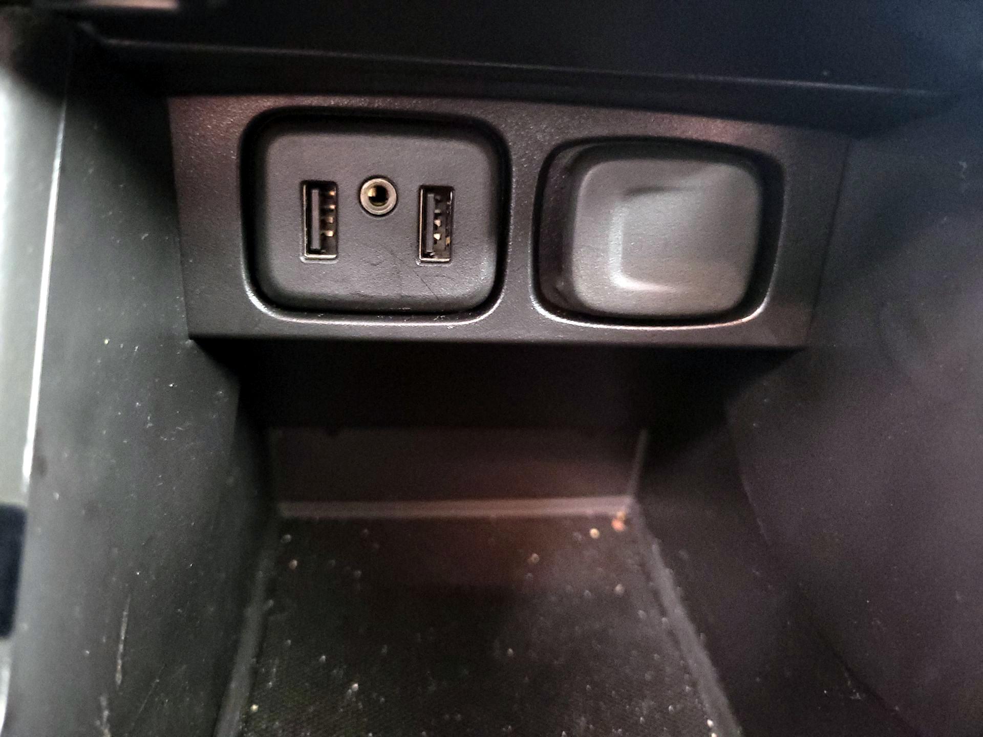 Thumbnail: 2020 Buick Encore - 18