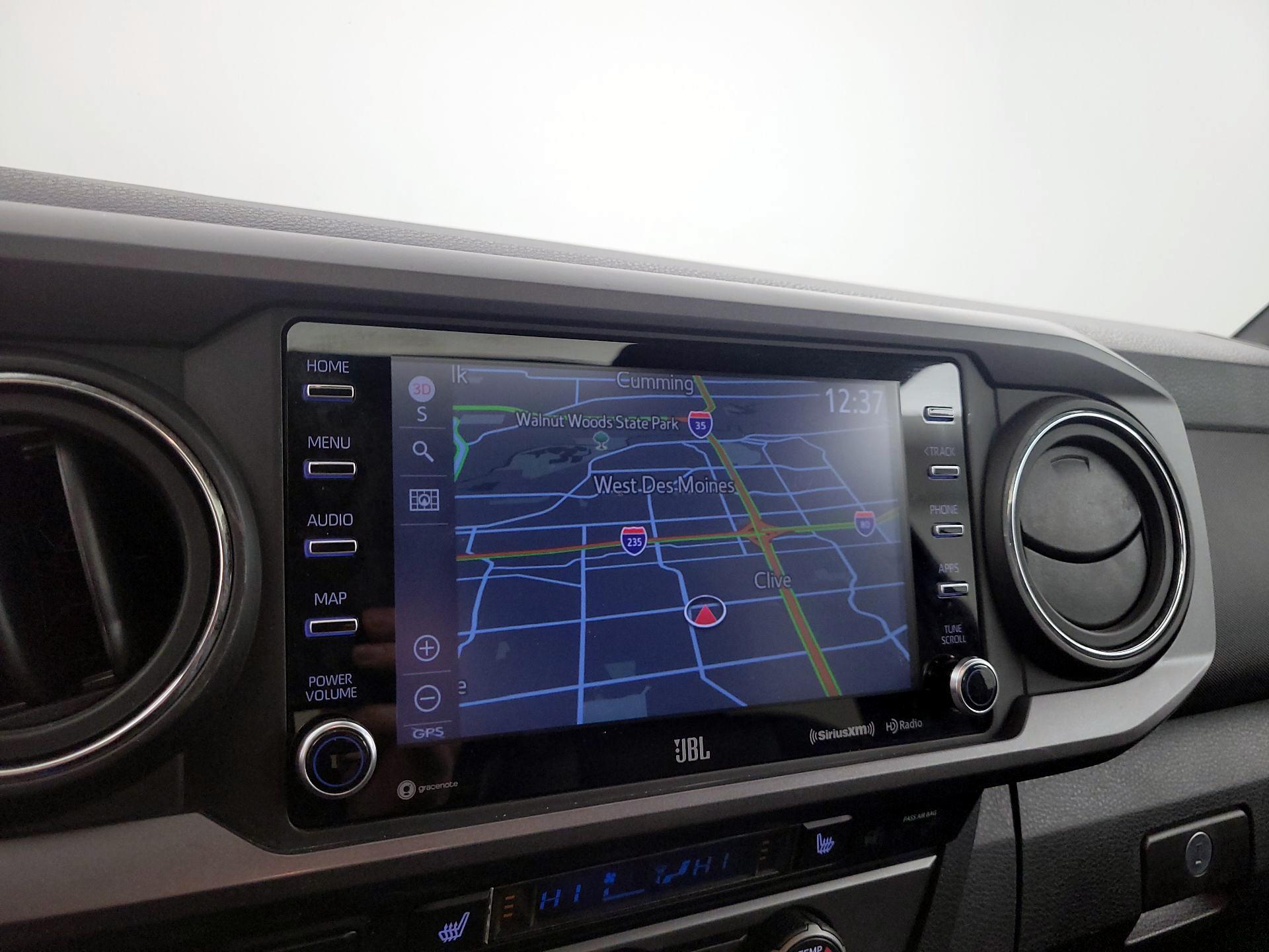 Thumbnail: 2022 Toyota Tacoma - 14