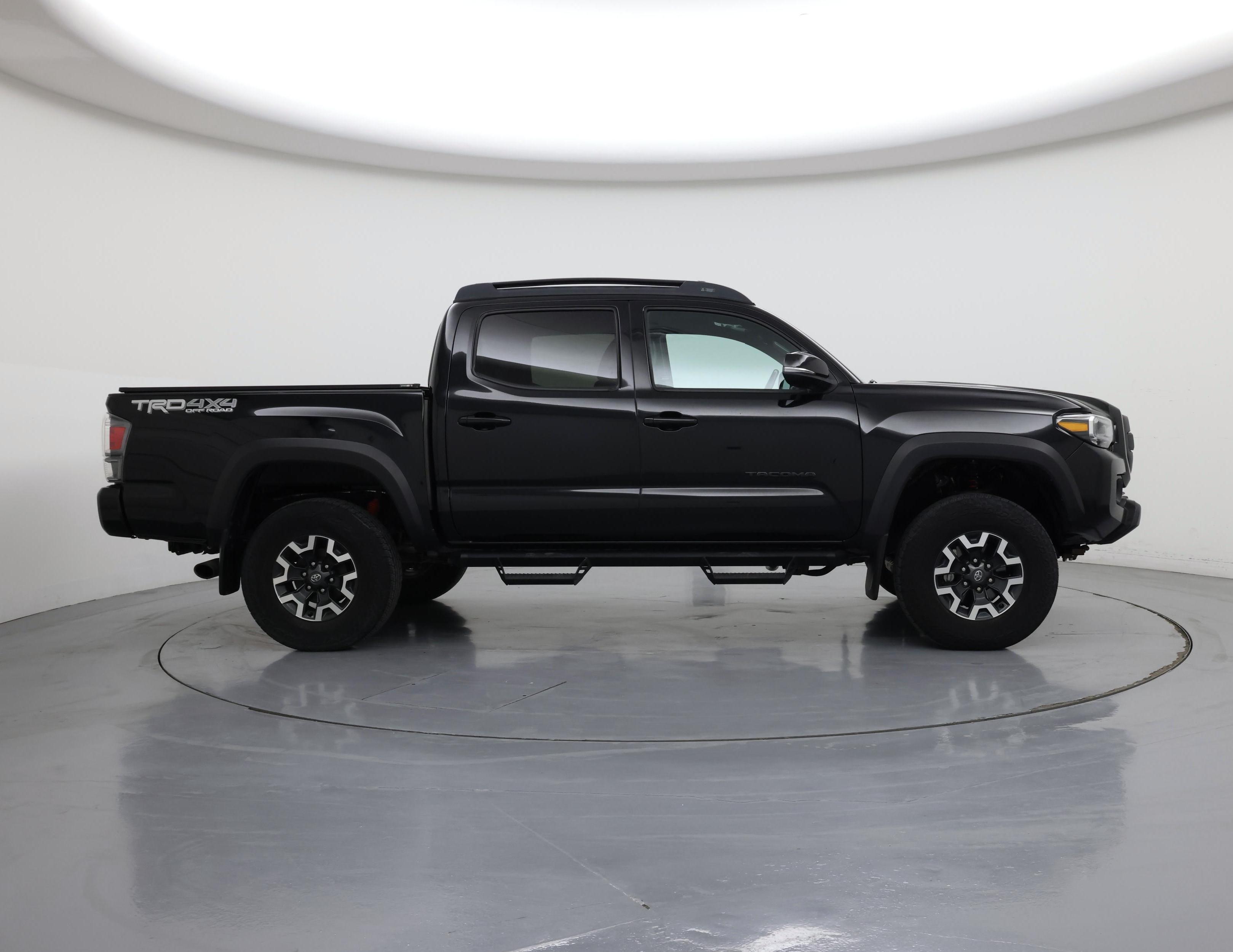 Thumbnail: 2022 Toyota Tacoma - 7