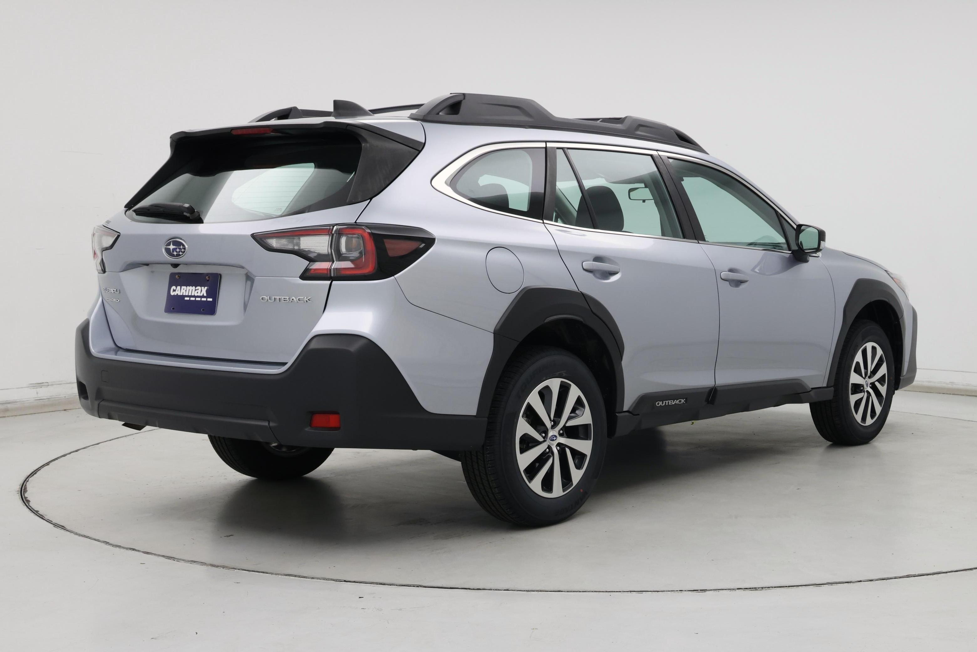 Thumbnail: 2023 Subaru Outback - 8