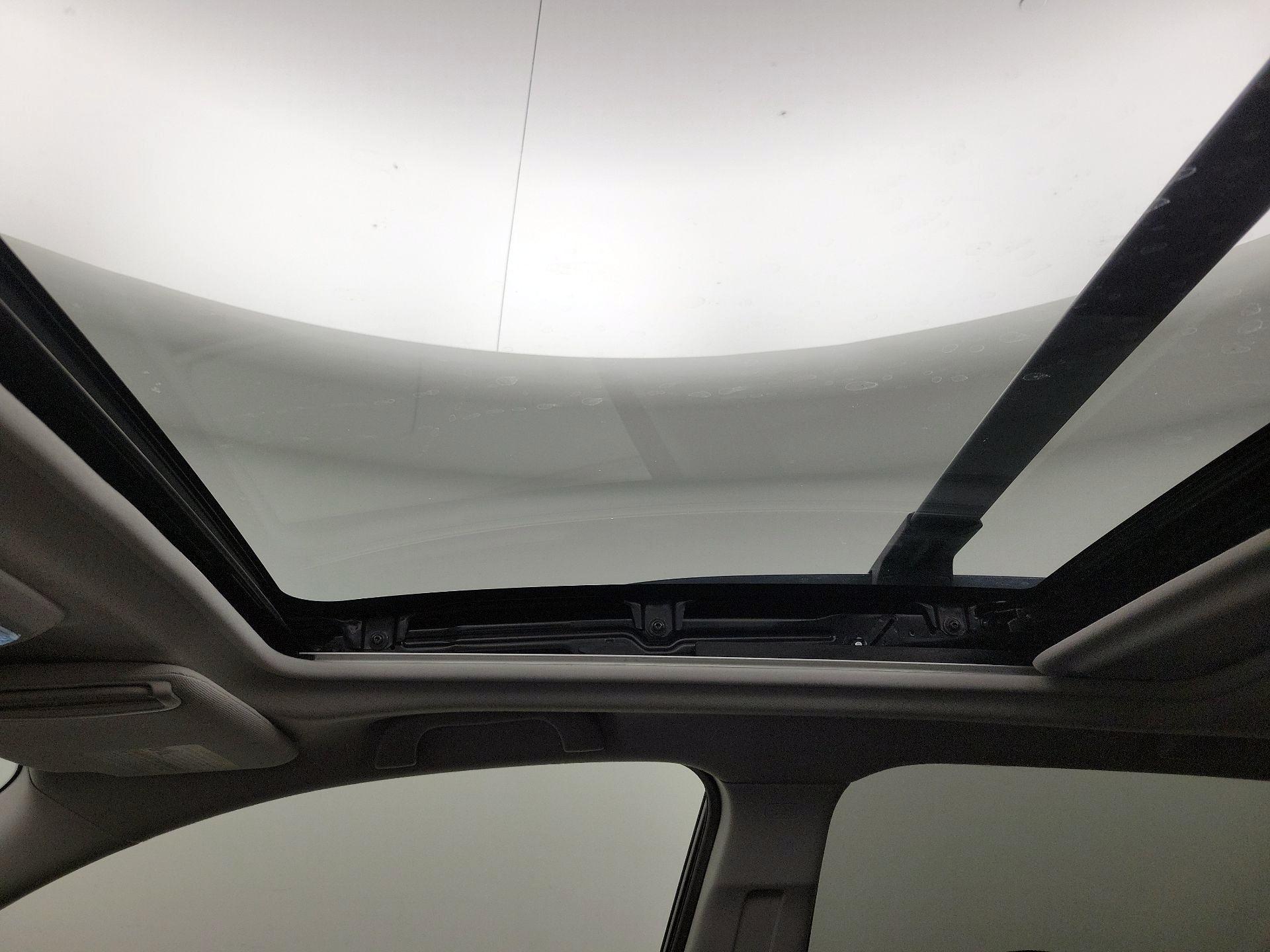 Thumbnail: 2018 Subaru Forester - 17
