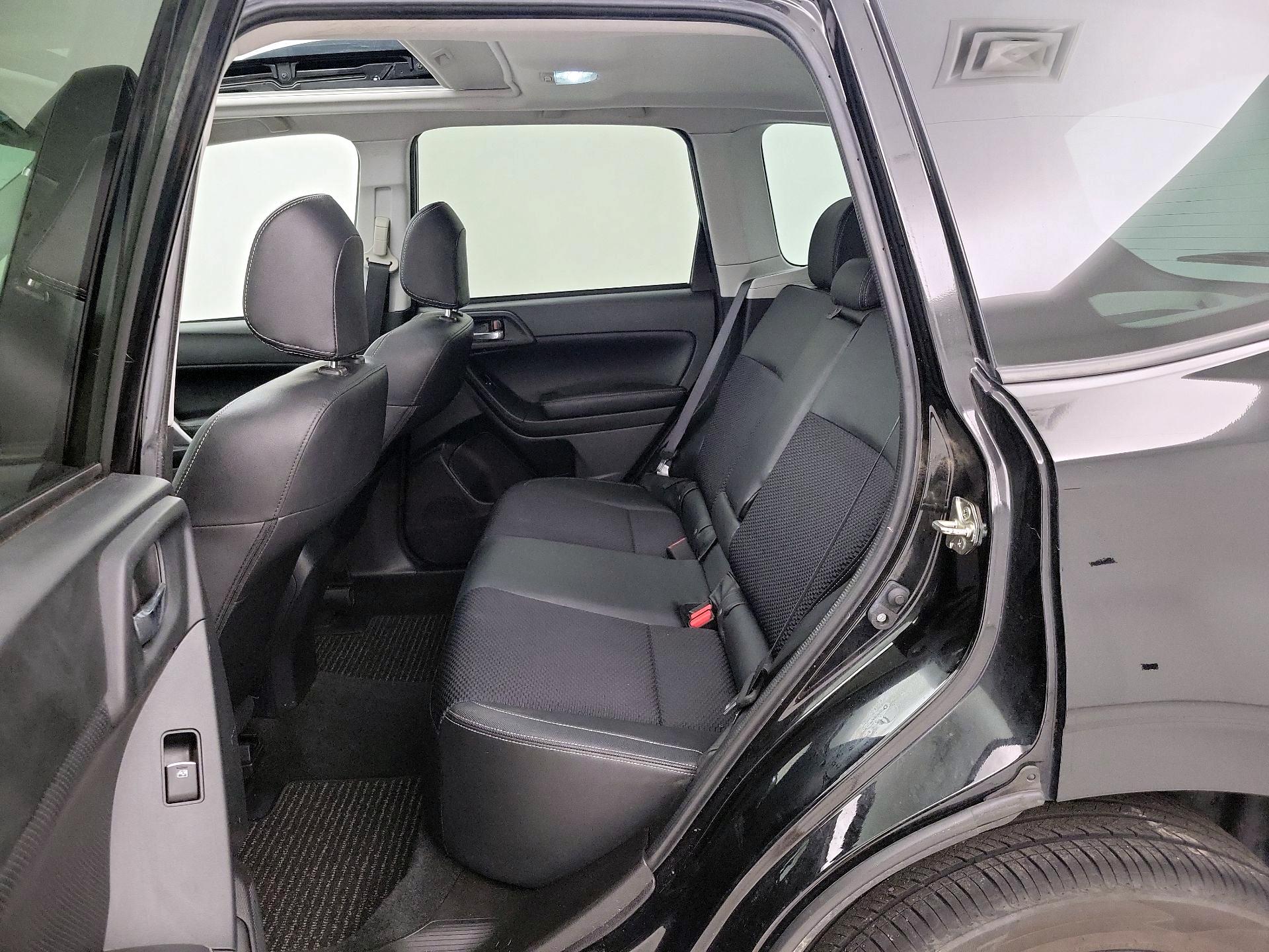 Thumbnail: 2018 Subaru Forester - 18