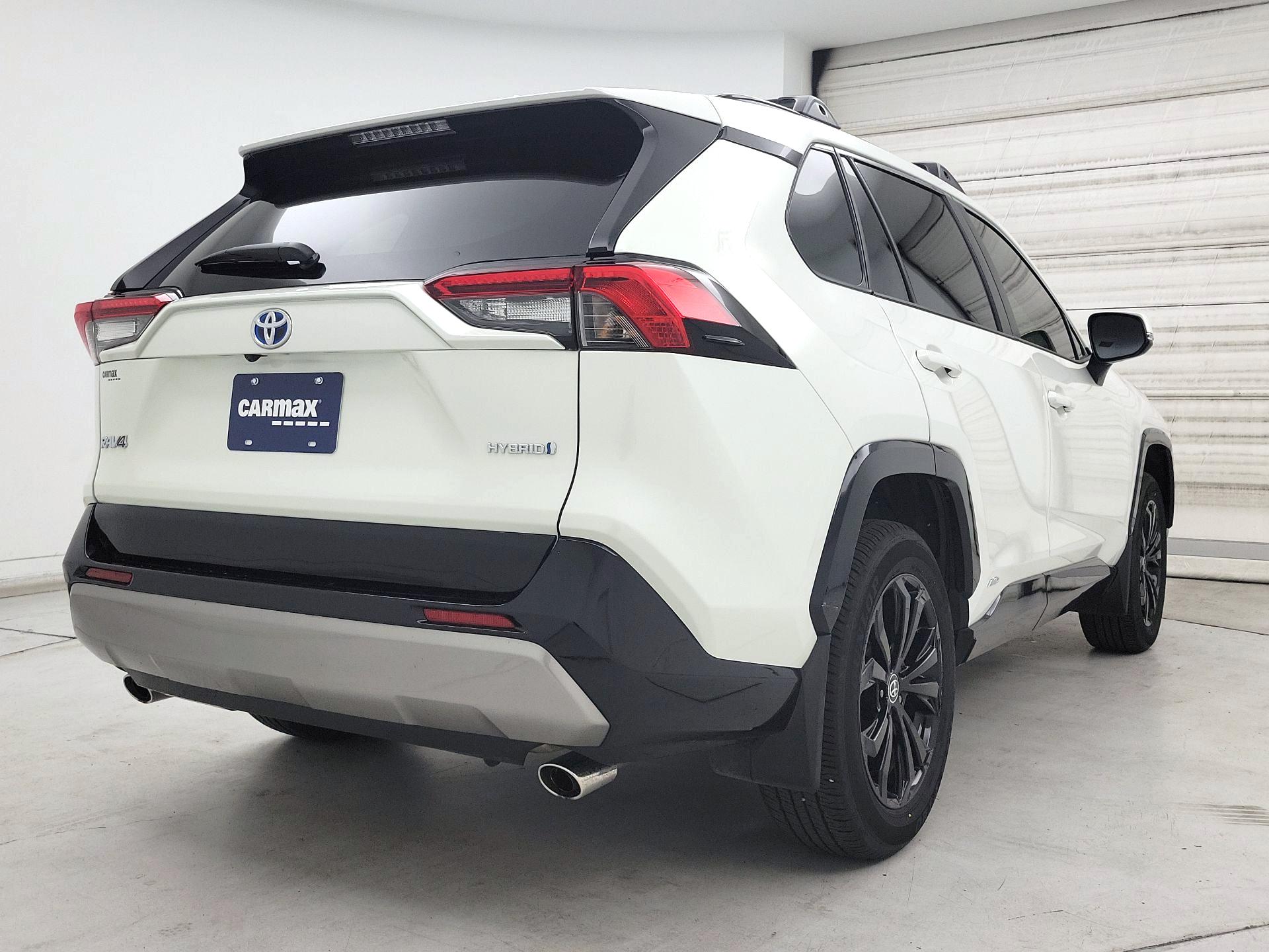 Thumbnail: 2022 Toyota RAV4 - 5