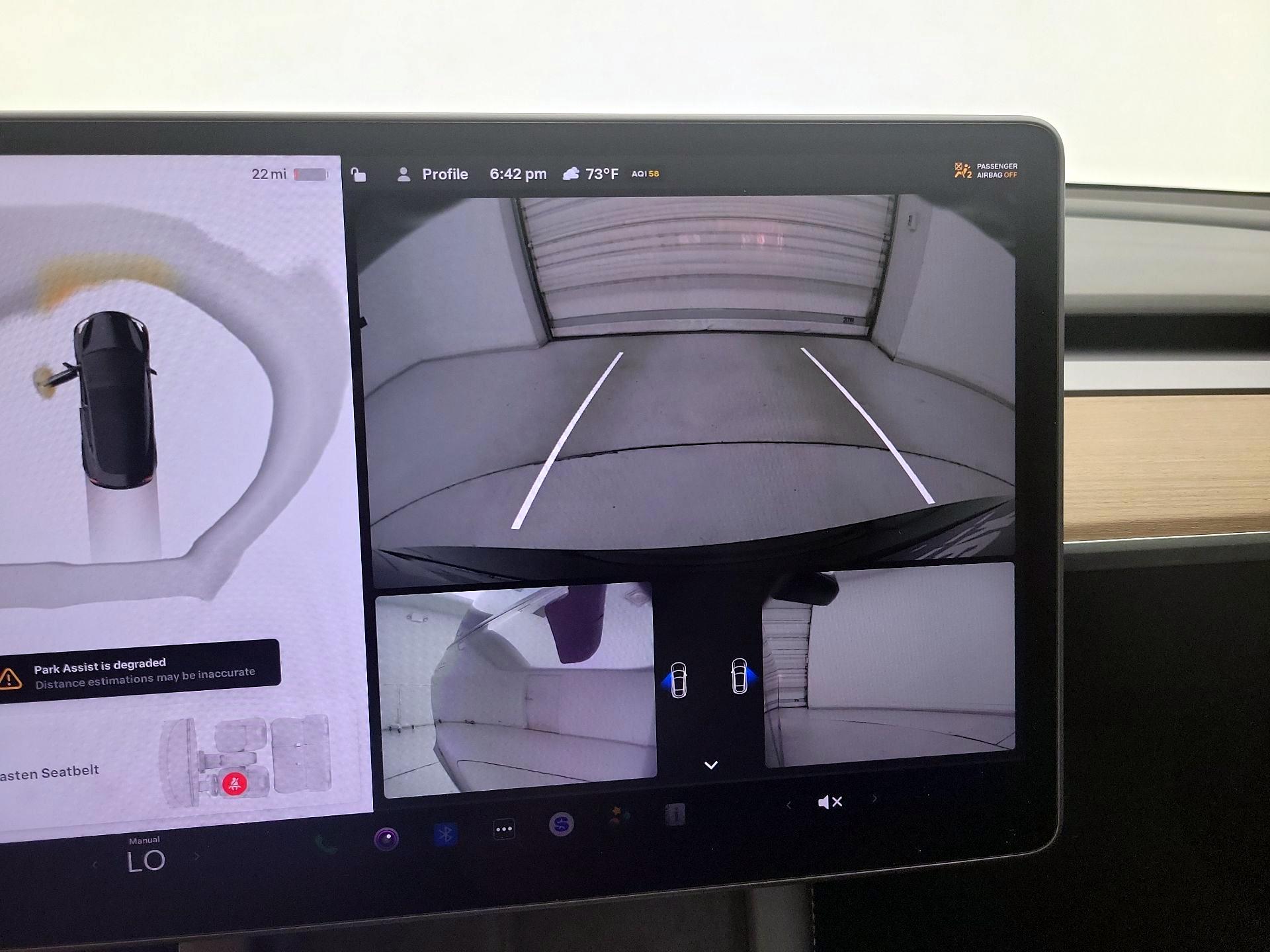 Thumbnail: 2022 Tesla Model 3 - 14