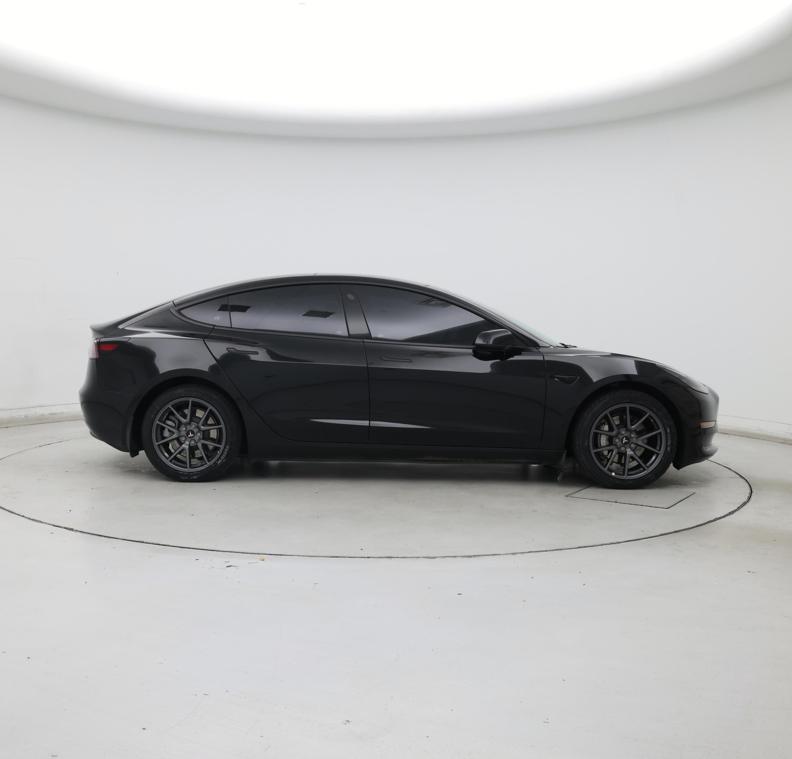 Thumbnail: 2022 Tesla Model 3 - 7
