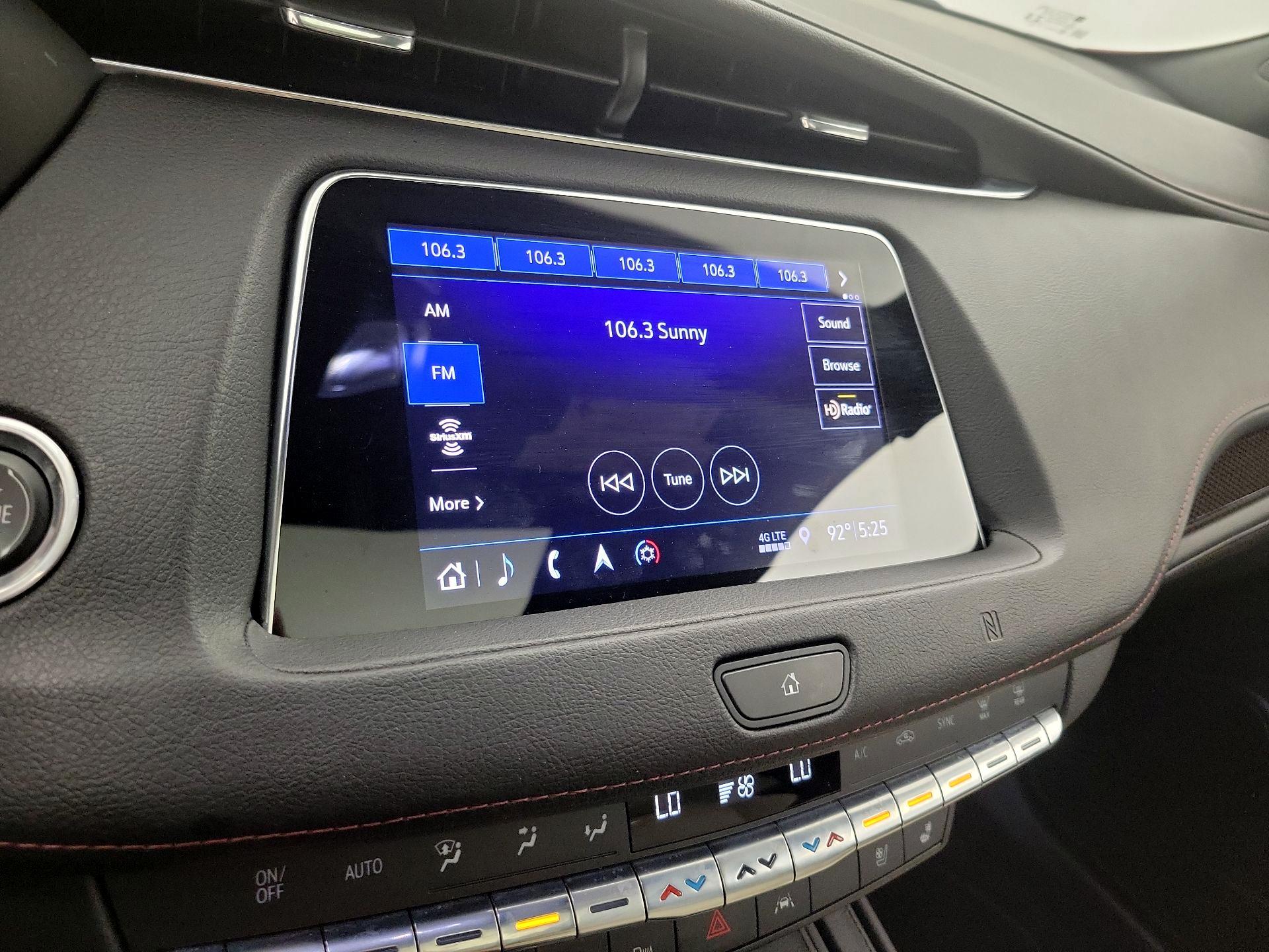 Thumbnail: 2019 Cadillac XT4 - 13
