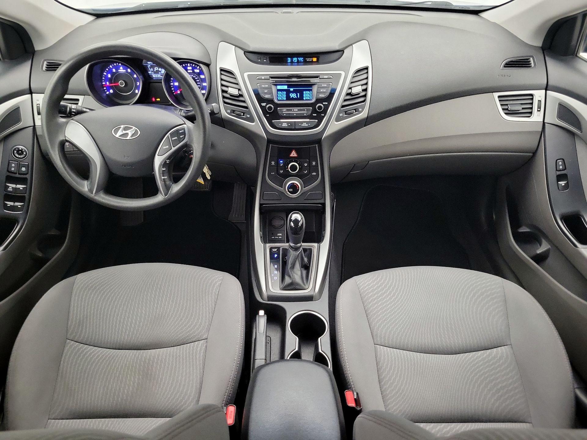 Thumbnail: 2015 Hyundai Elantra - 9