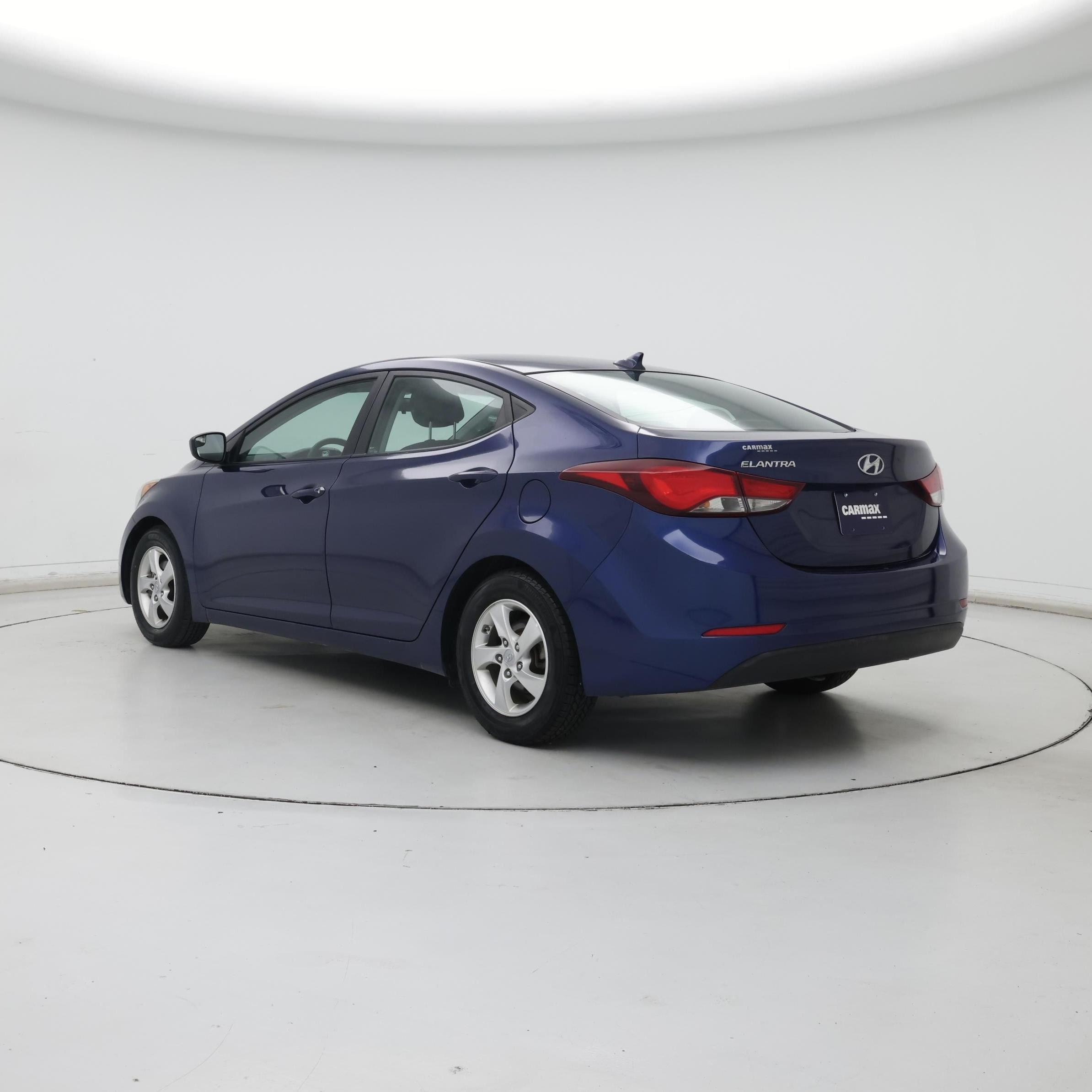 Thumbnail: 2015 Hyundai Elantra - 2