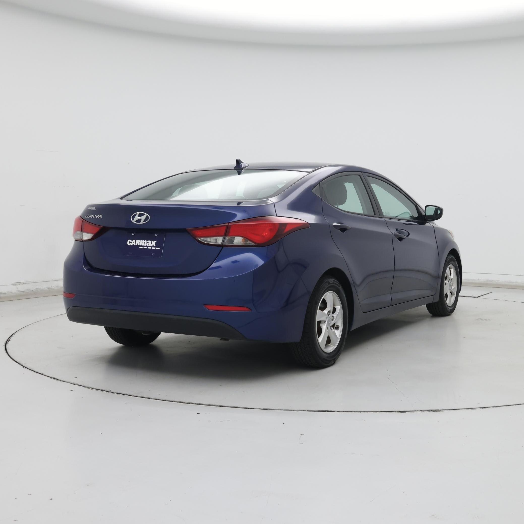 Thumbnail: 2015 Hyundai Elantra - 8