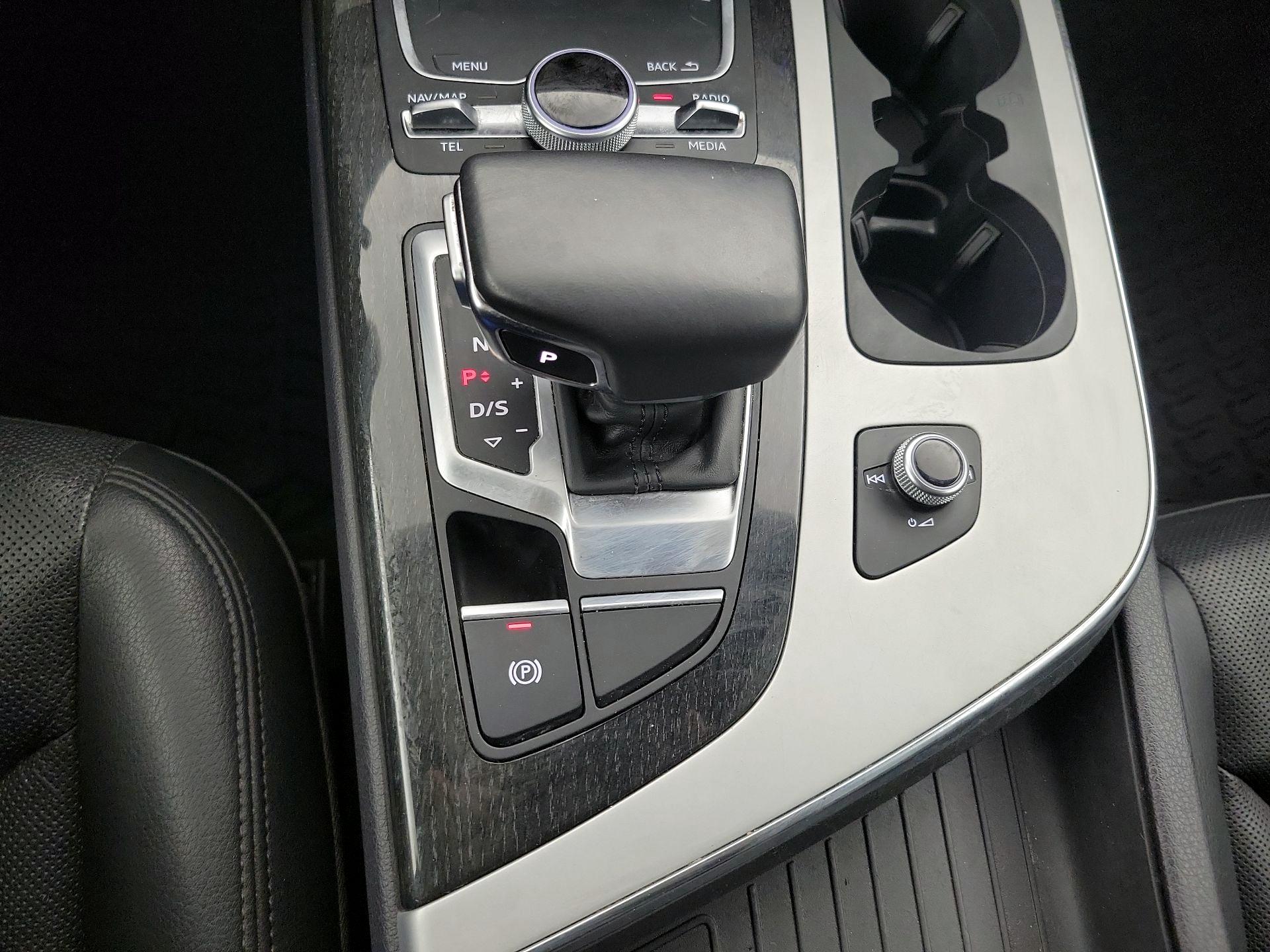 Thumbnail: 2019 Audi Q7 - 18