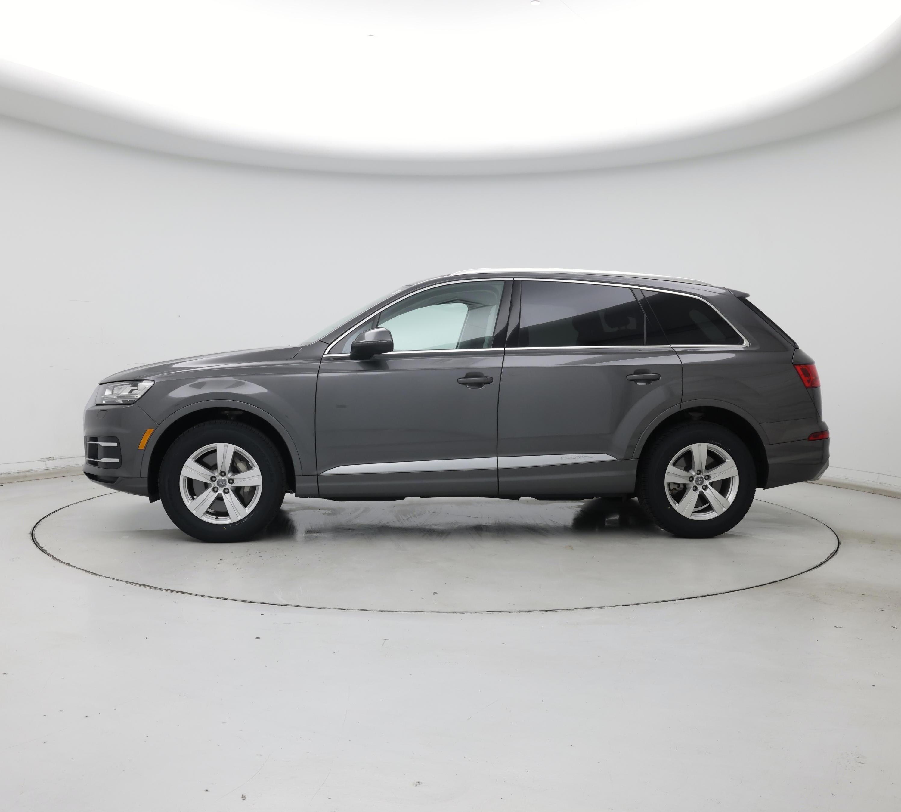 Thumbnail: 2019 Audi Q7 - 3