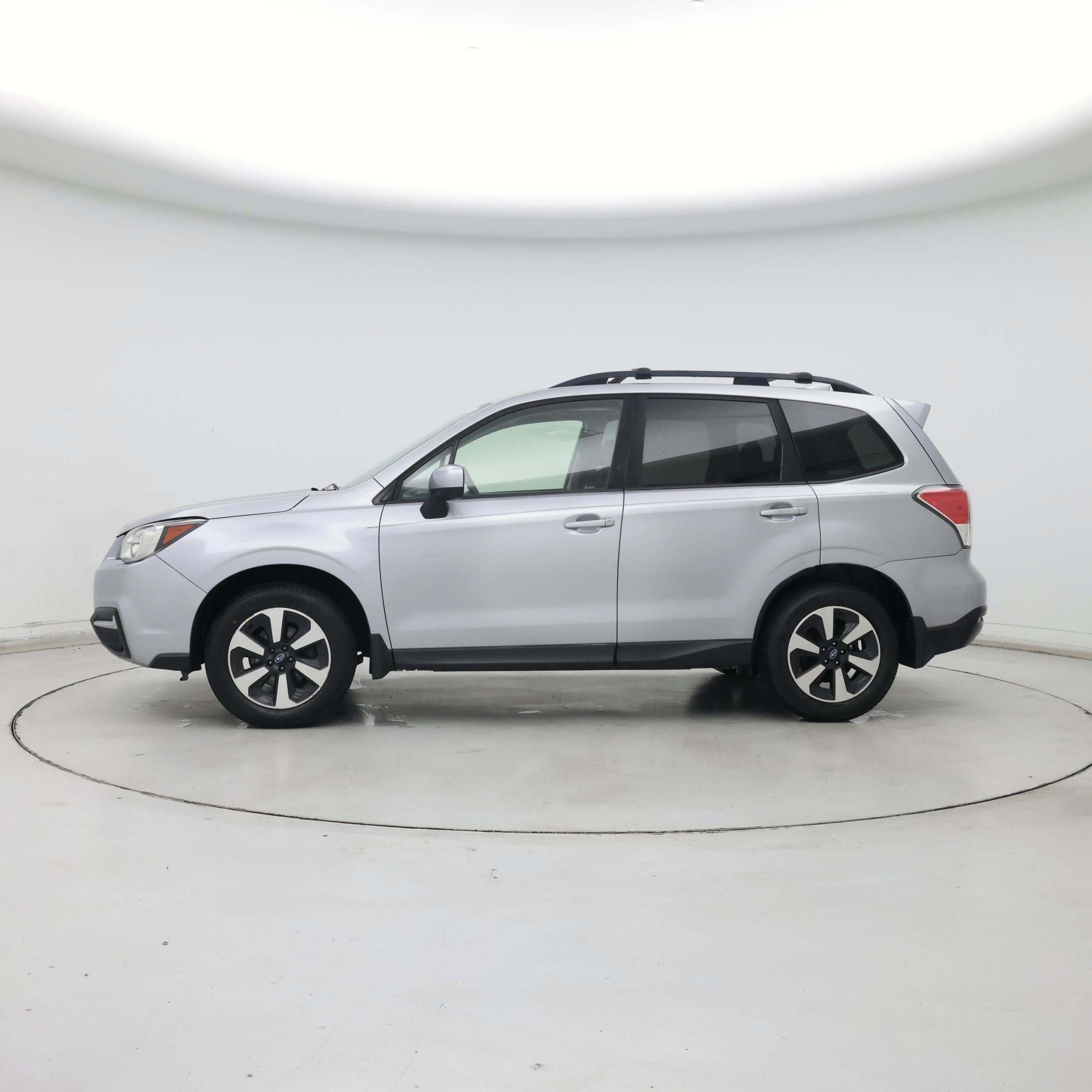 Thumbnail: 2017 Subaru Forester - 3