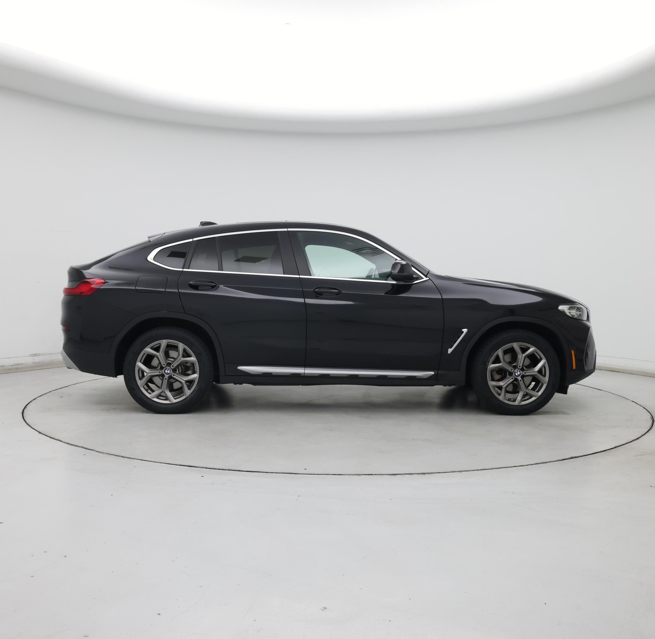 Thumbnail: 2023 BMW X4 - 7