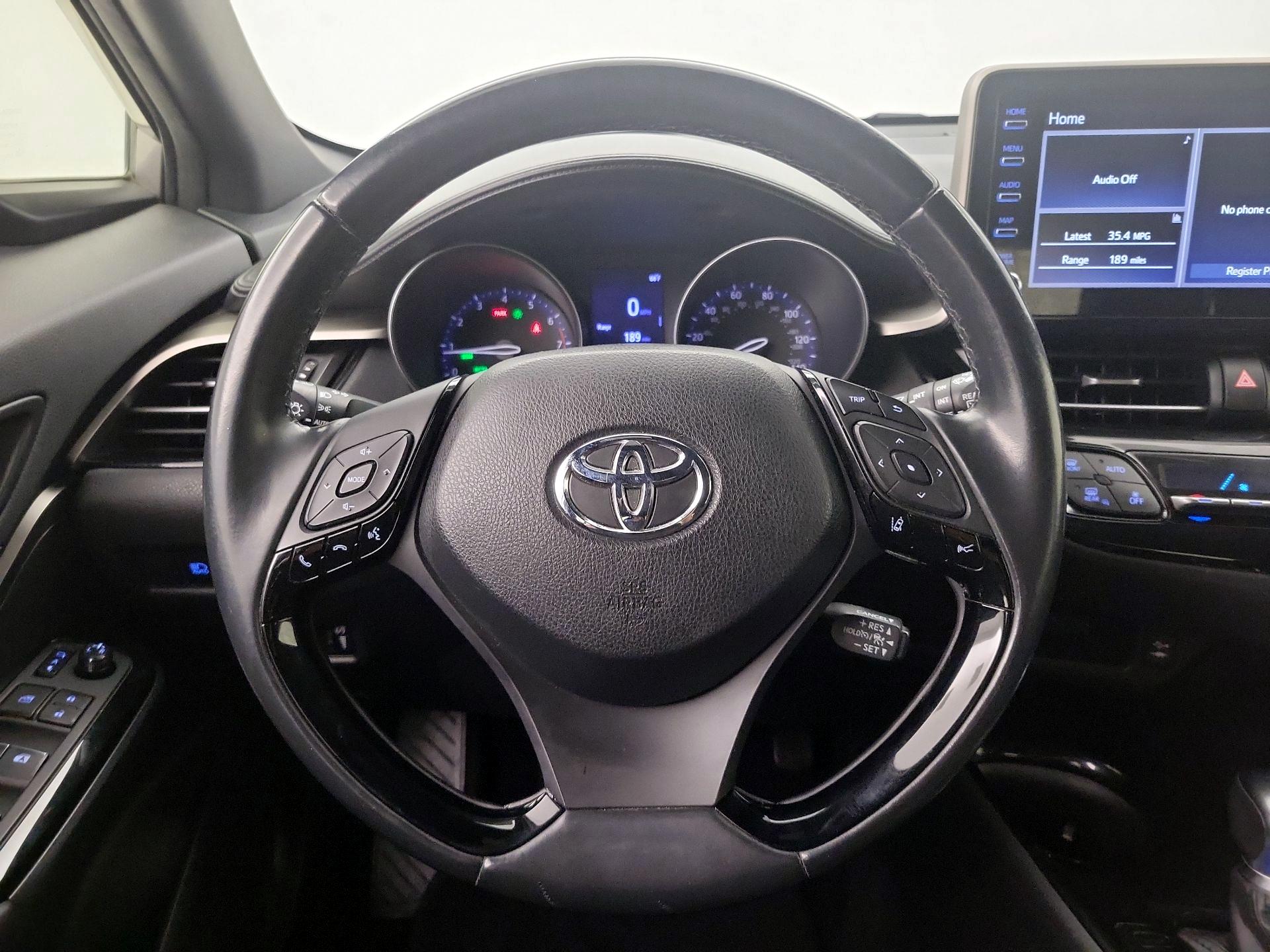 Thumbnail: 2019 Toyota C-HR - 10