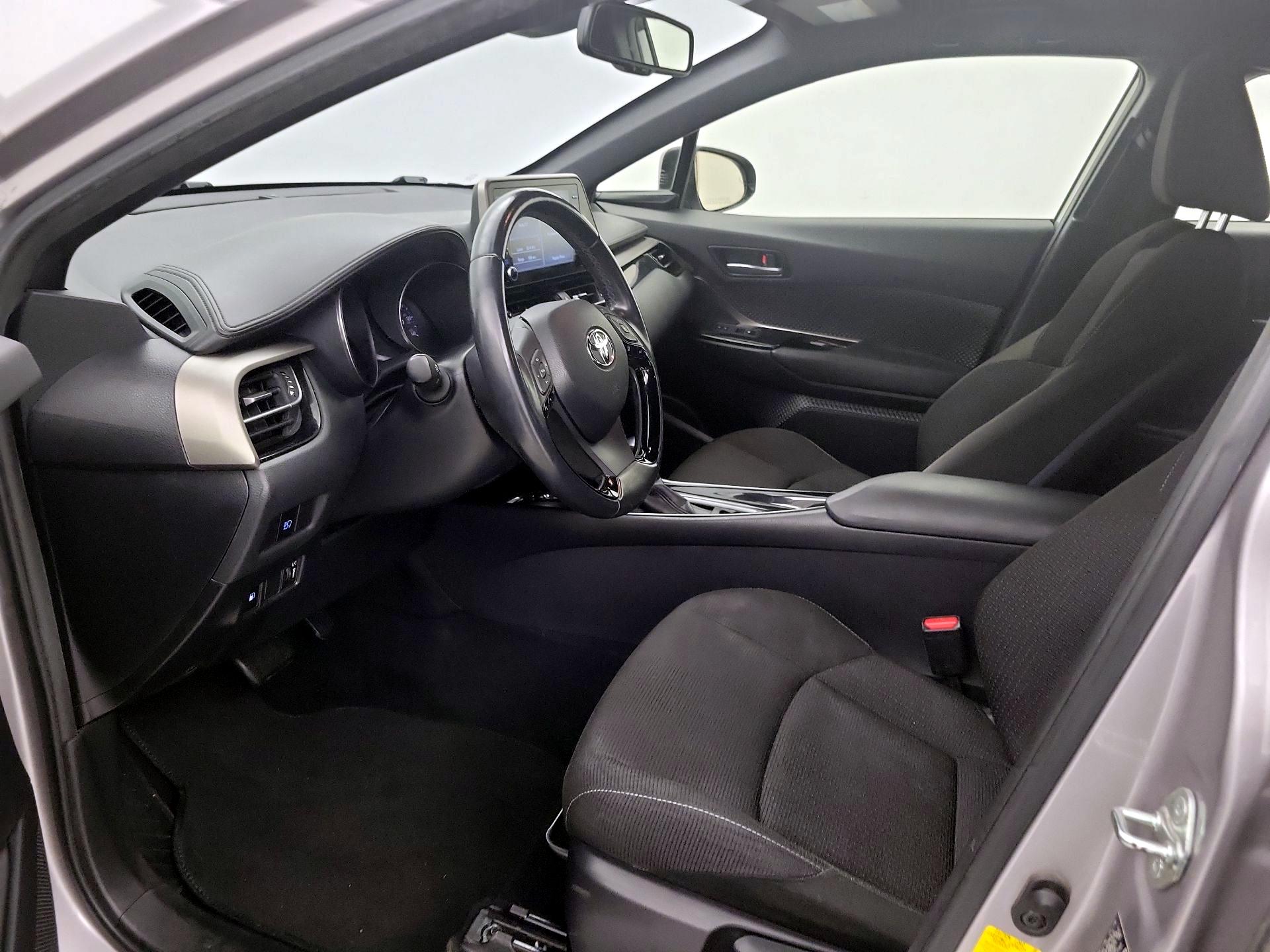 Thumbnail: 2019 Toyota C-HR - 11