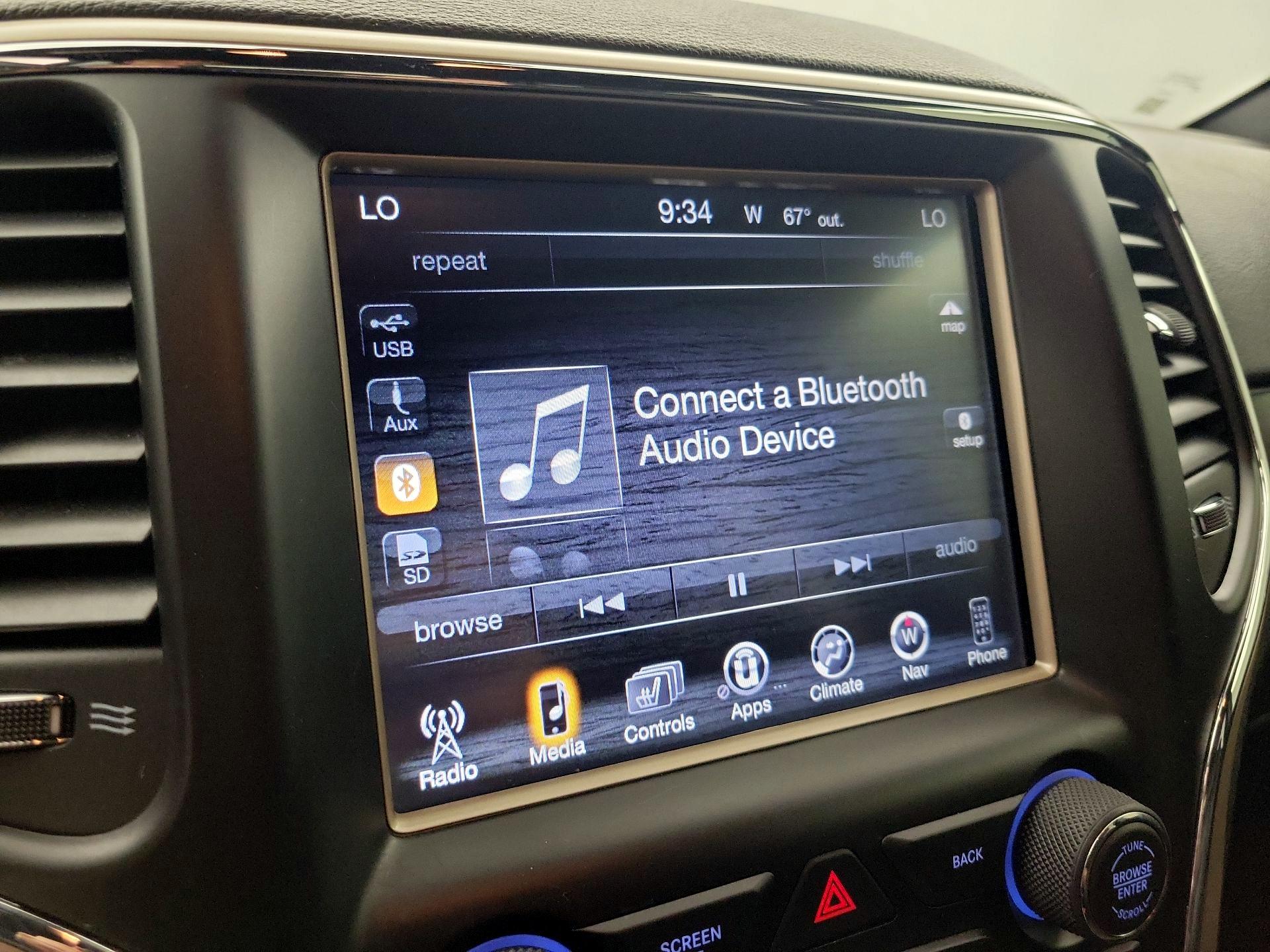 Thumbnail: 2014 Jeep Grand Cherokee - 13