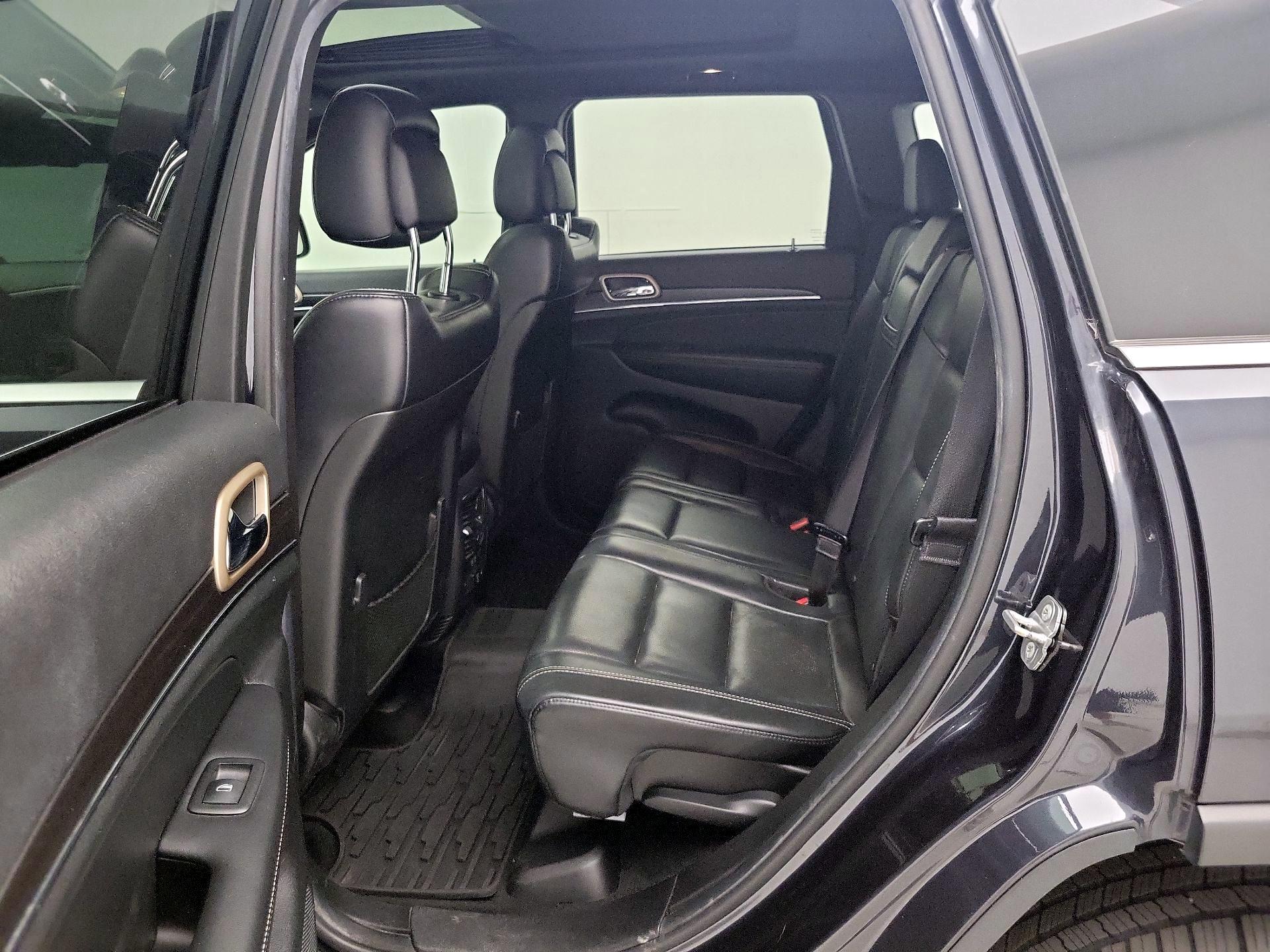 Thumbnail: 2014 Jeep Grand Cherokee - 18